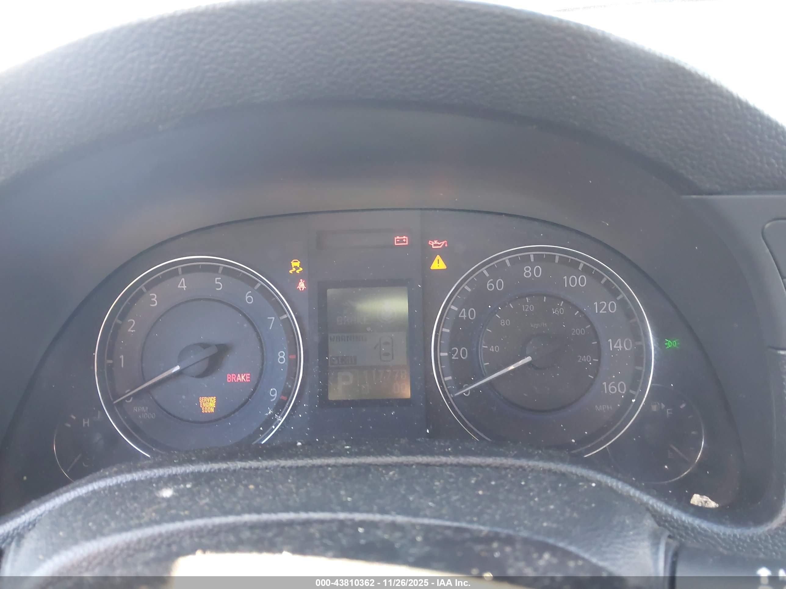 INFINITI G37 image 7