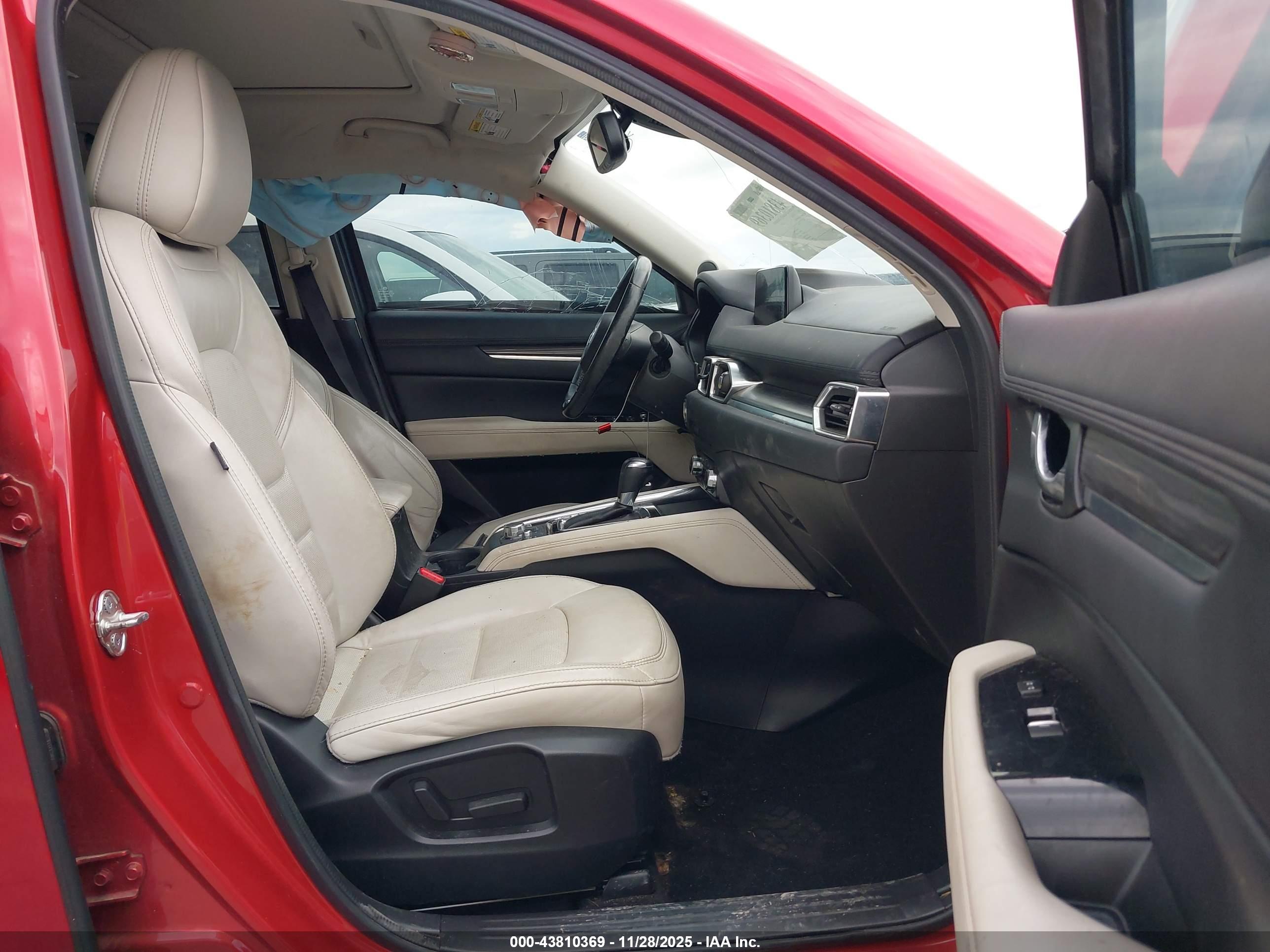 MAZDA CX-5 image 5