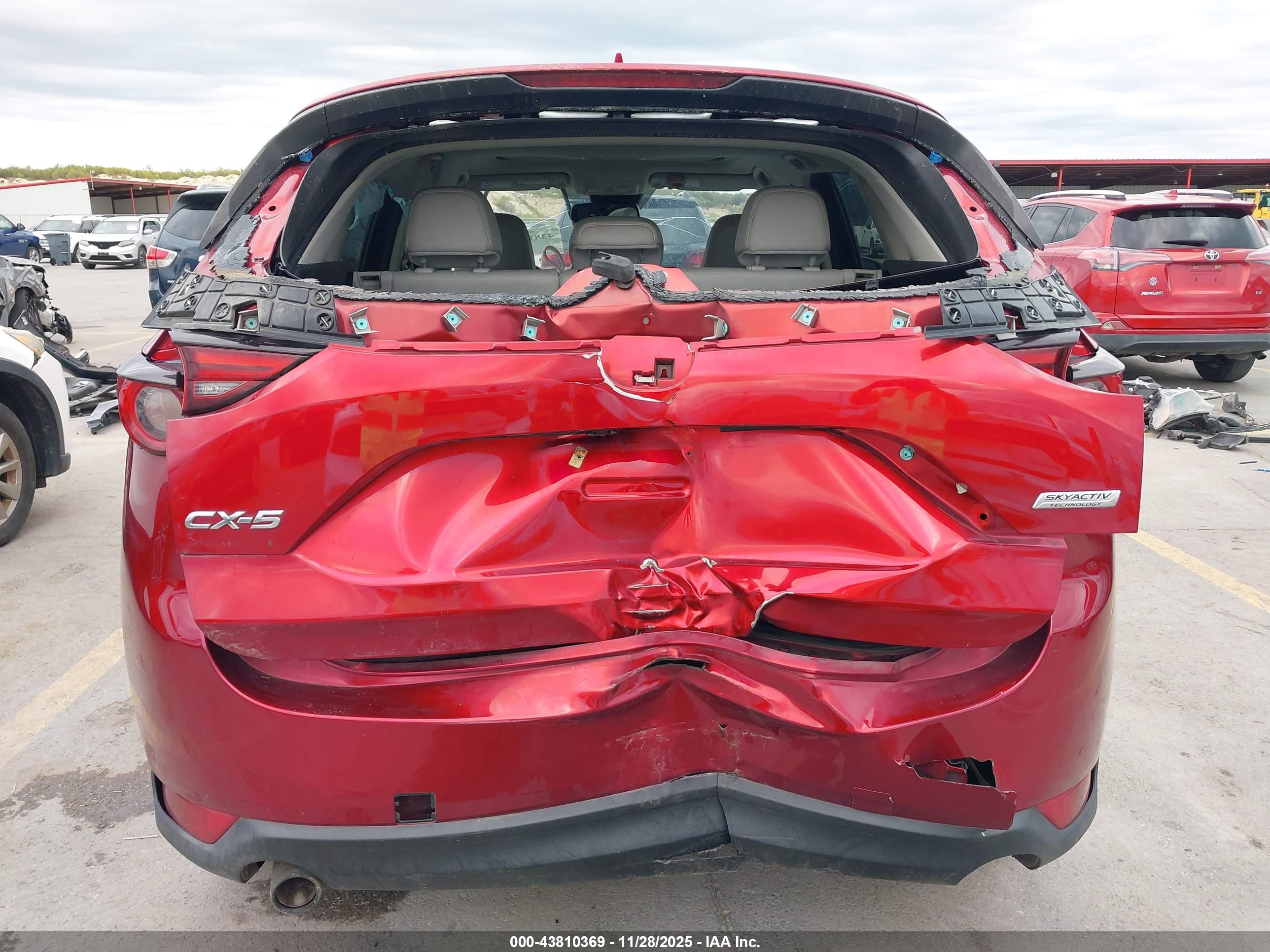 MAZDA CX-5 image 6