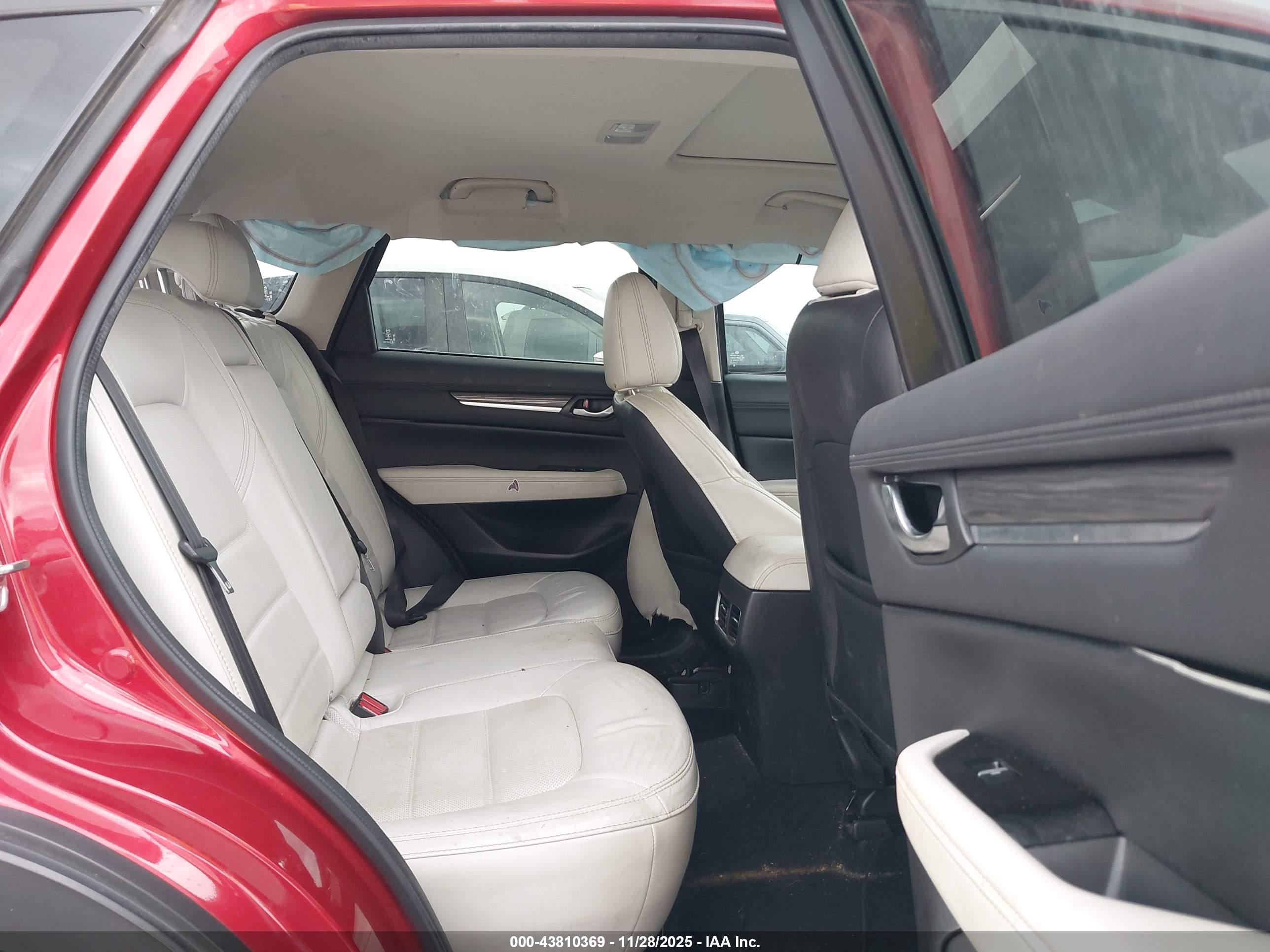 MAZDA CX-5 image 8
