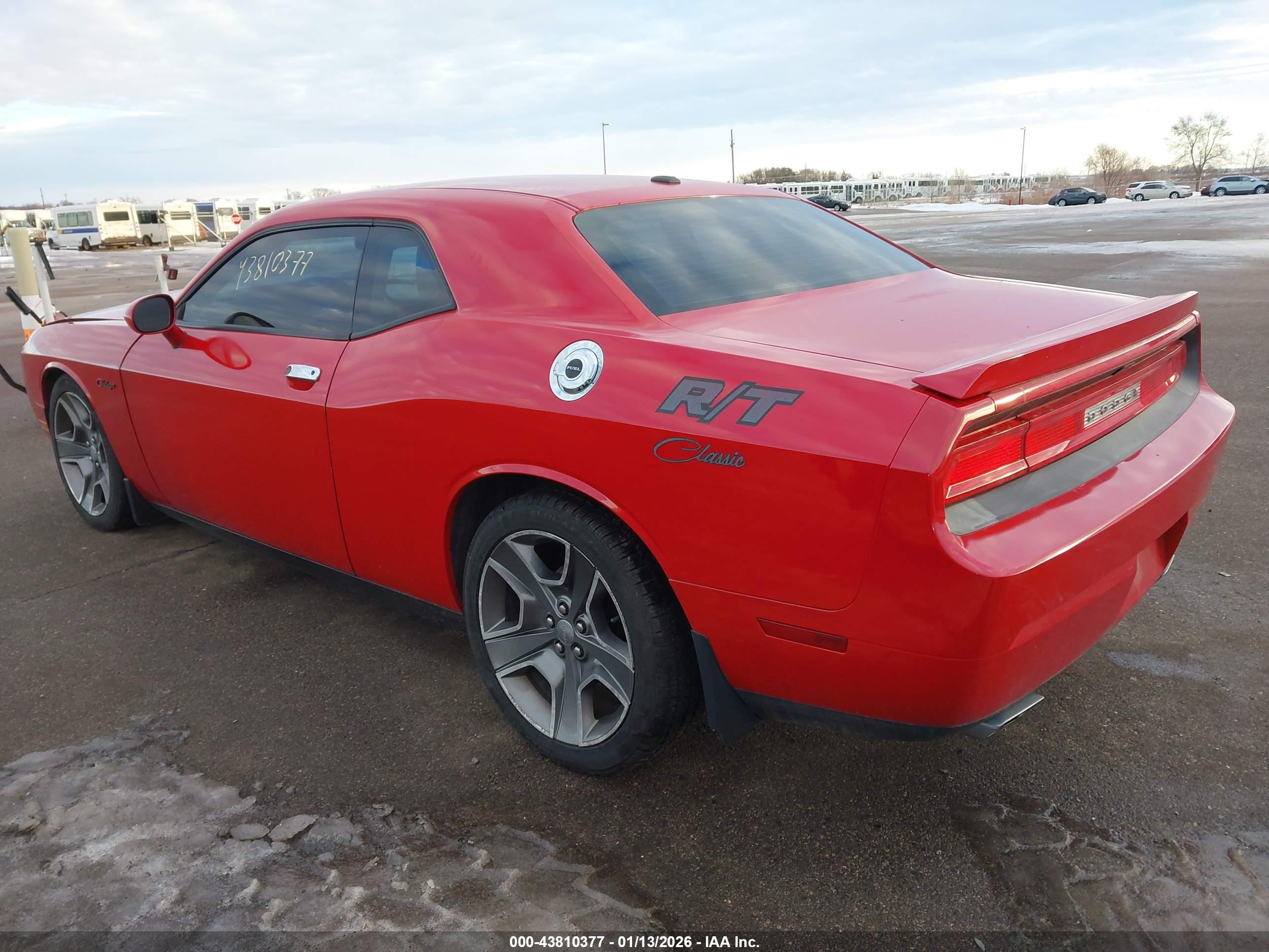 DODGE CHALLENGER image 3