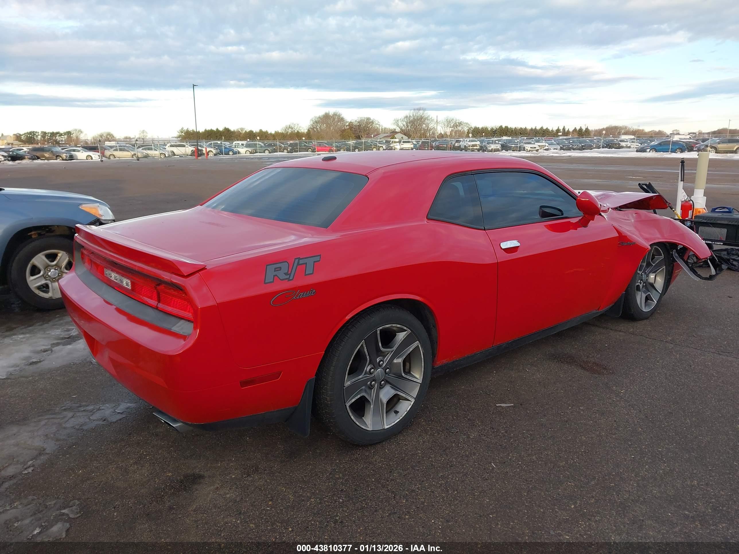DODGE CHALLENGER image 4