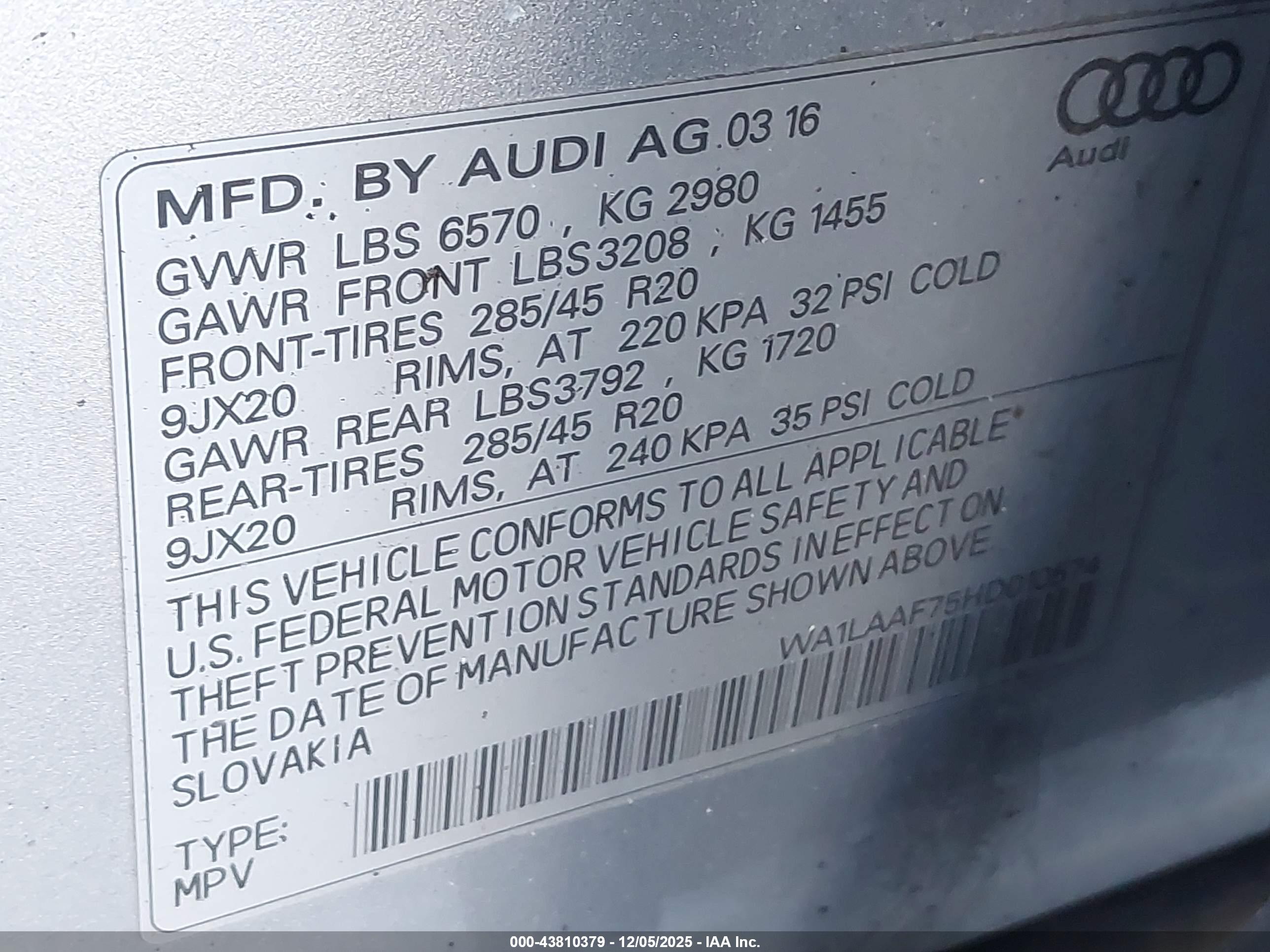 AUDI Q7 image 9