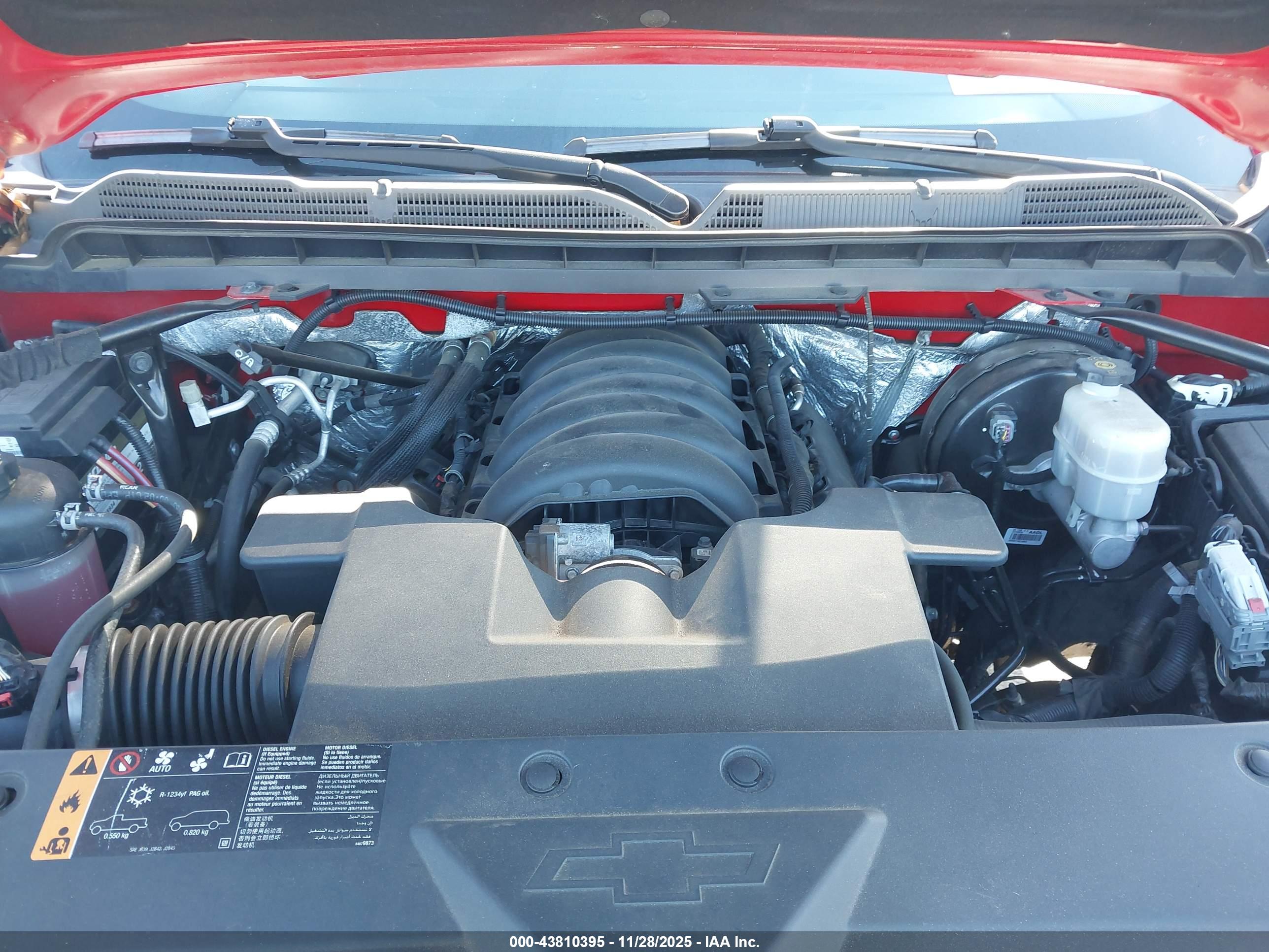 CHEVROLET SILVERADO image 10