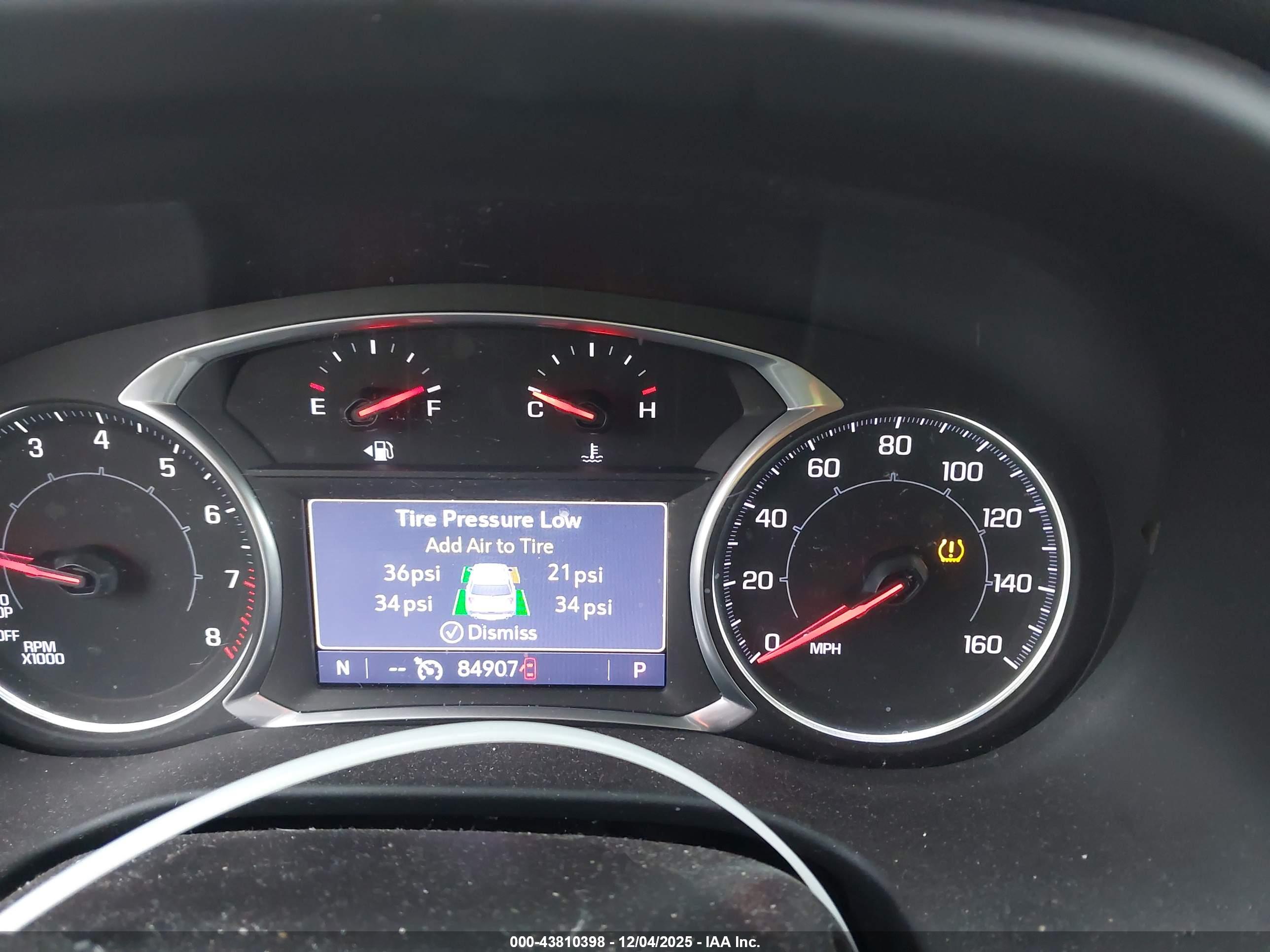 GMC ACADIA image 7