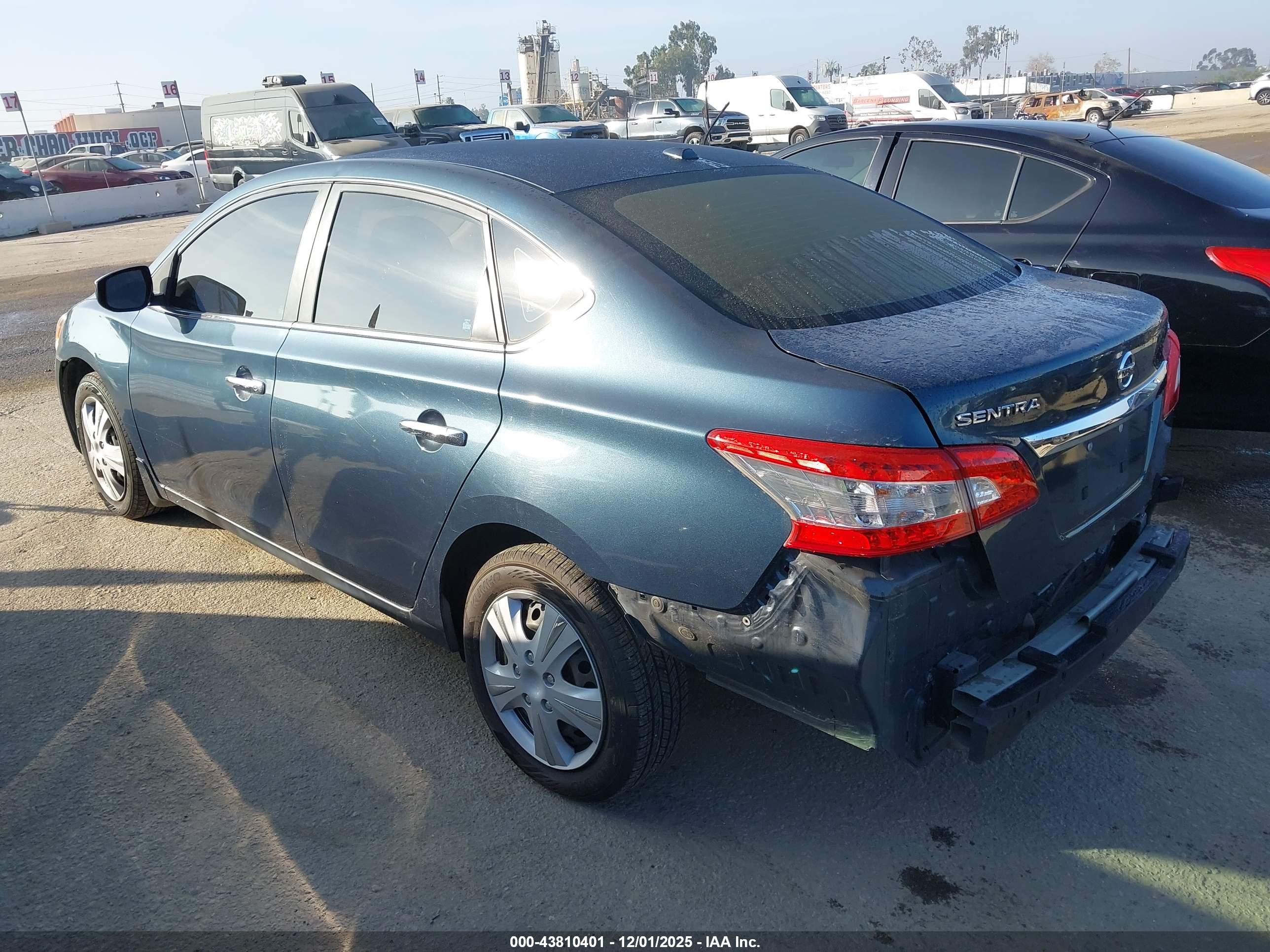 NISSAN SENTRA image 3