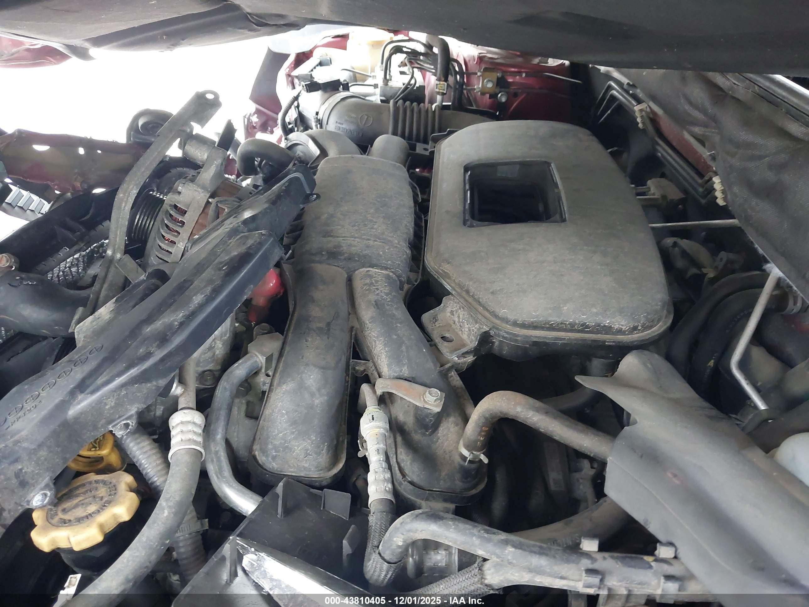 SUBARU OUTBACK image 10