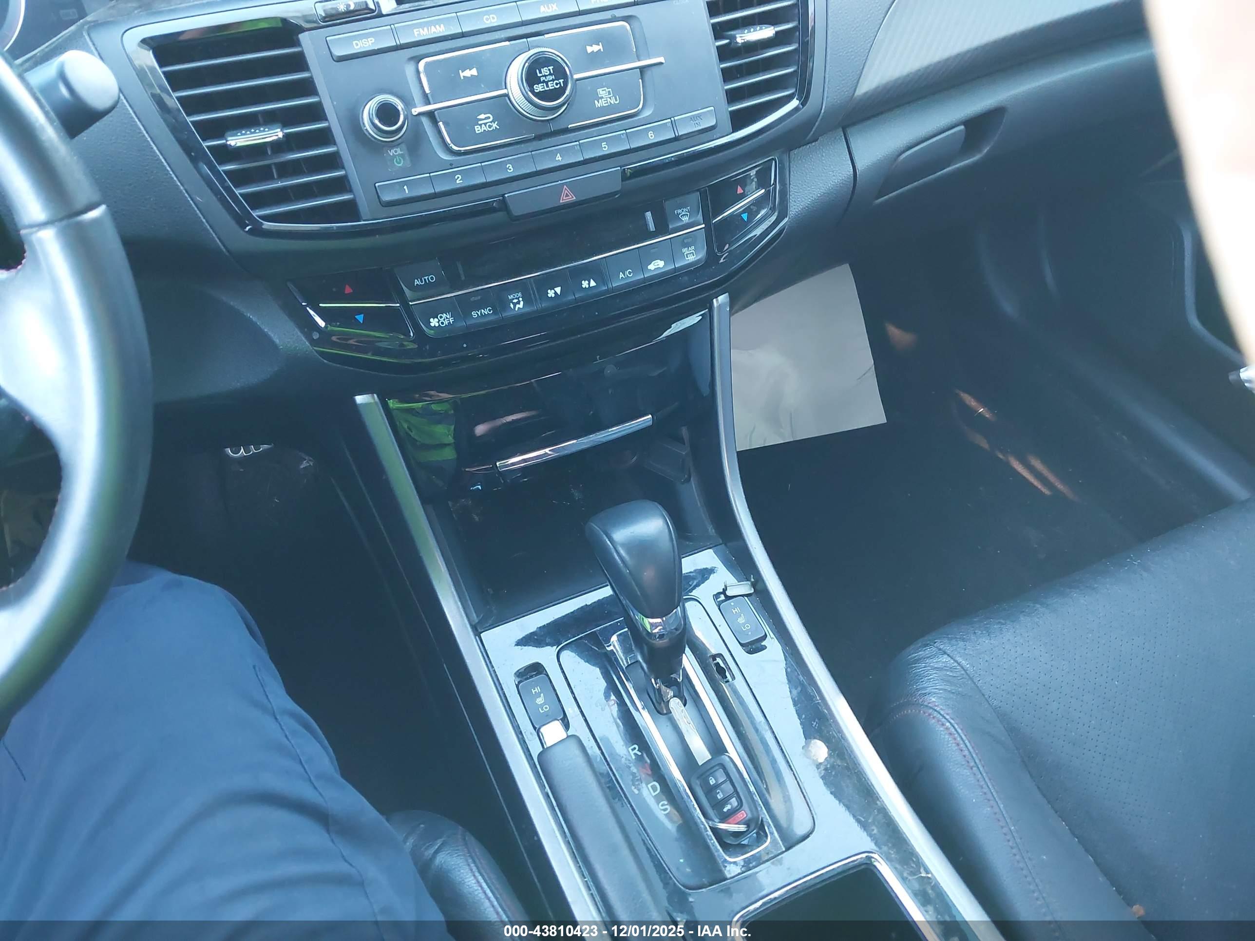 HONDA ACCORD image 11