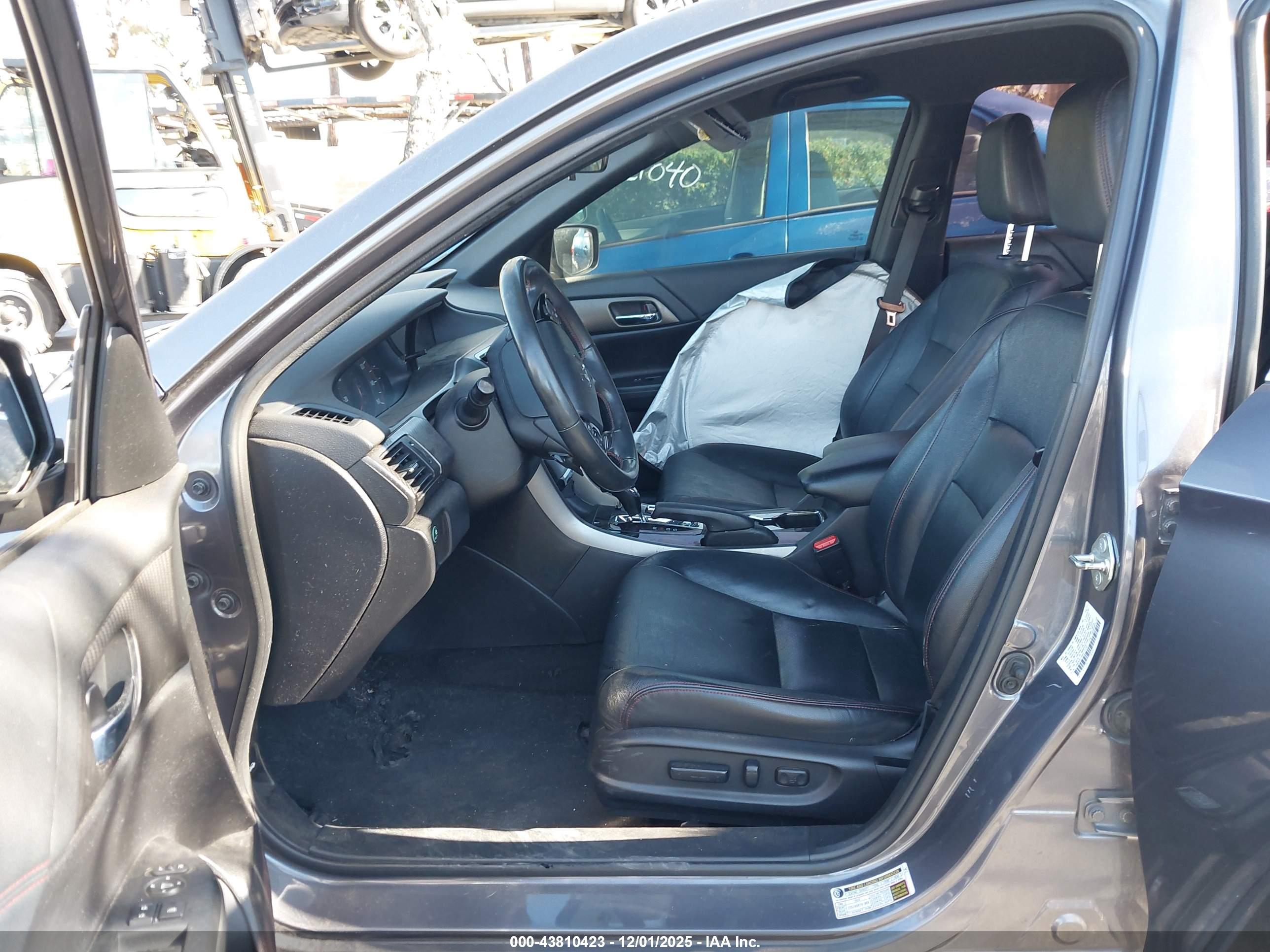 HONDA ACCORD image 5