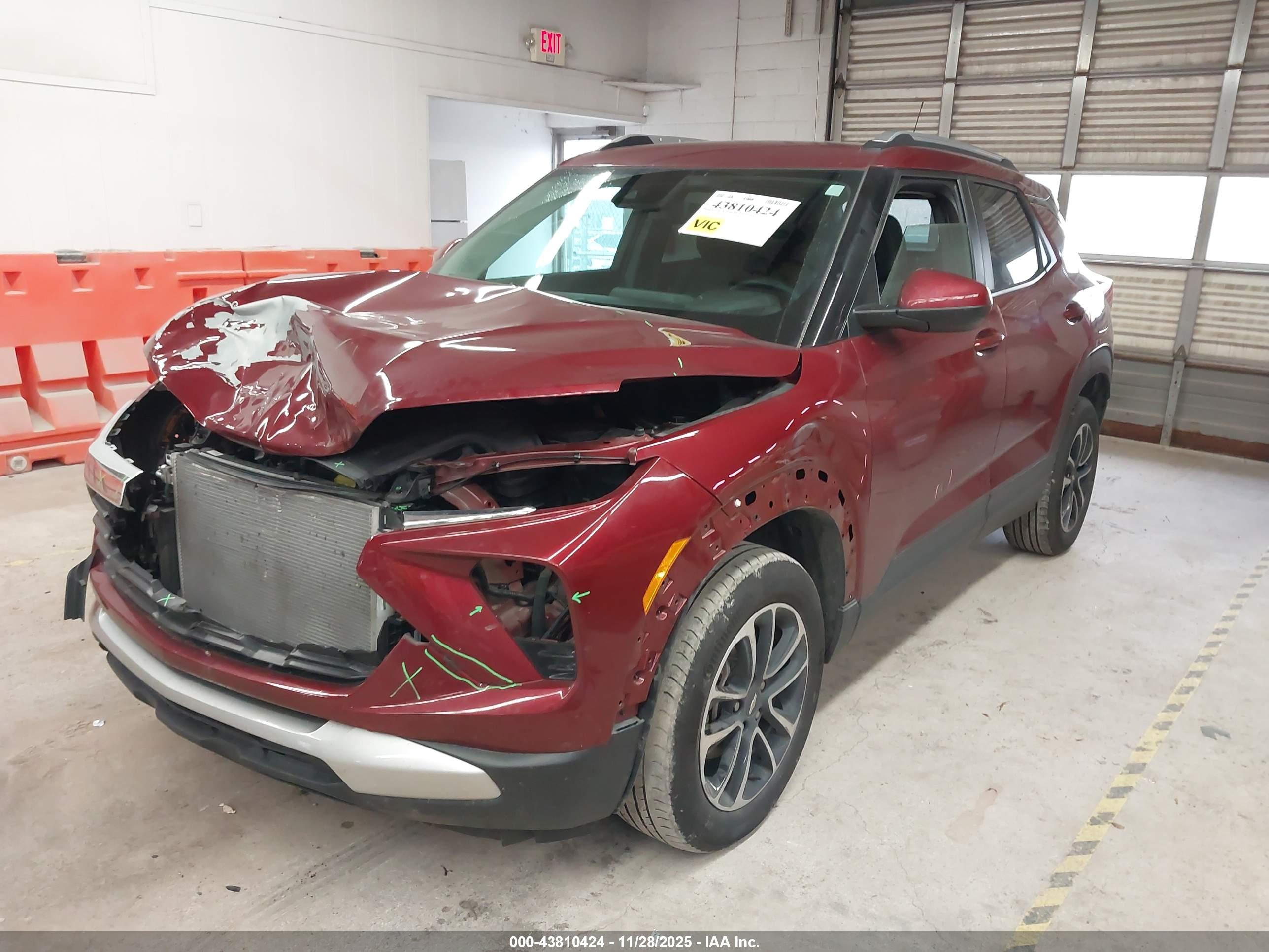 CHEVROLET TRAILBLAZER image 2