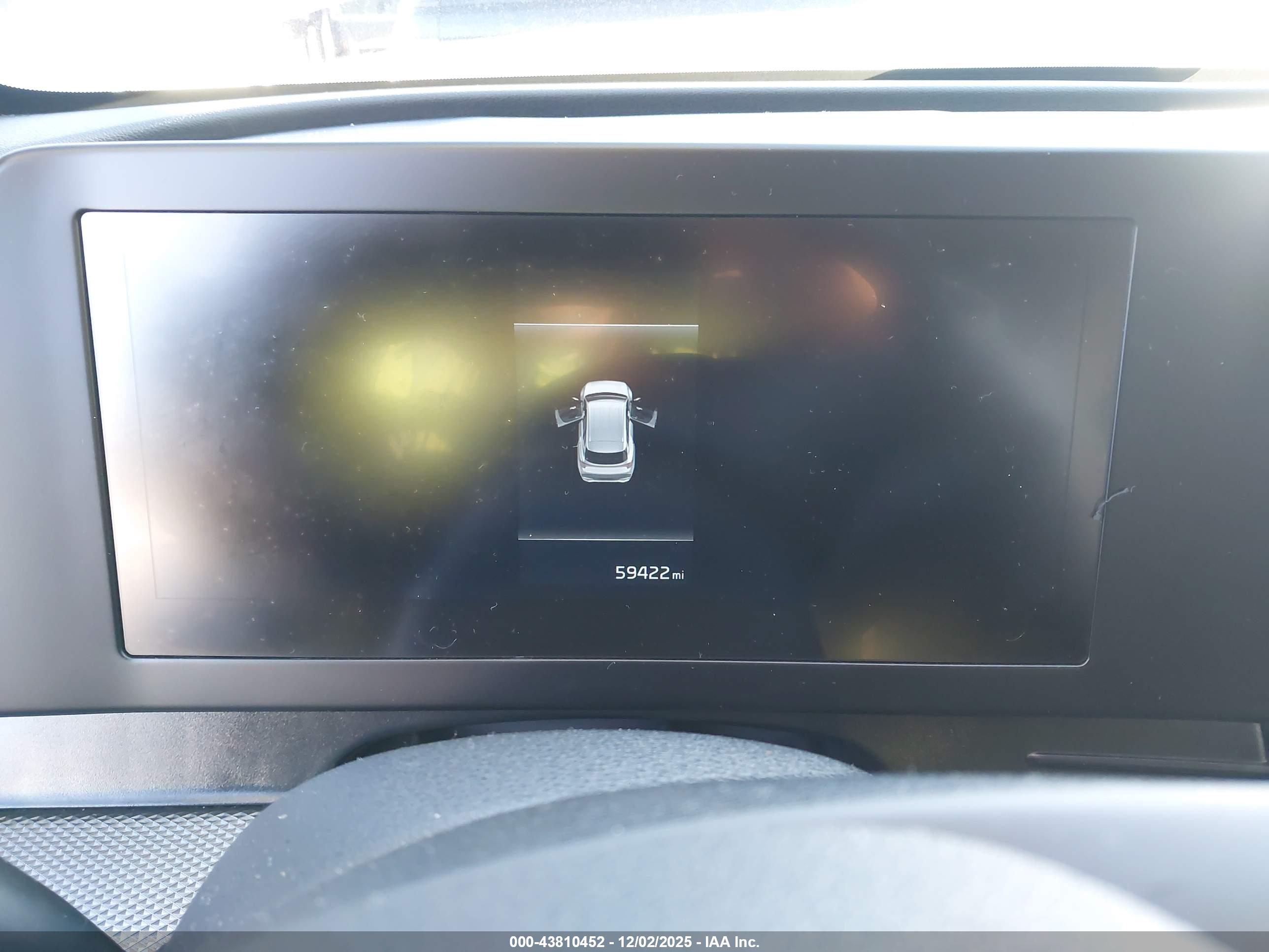 KIA SPORTAGE image 7