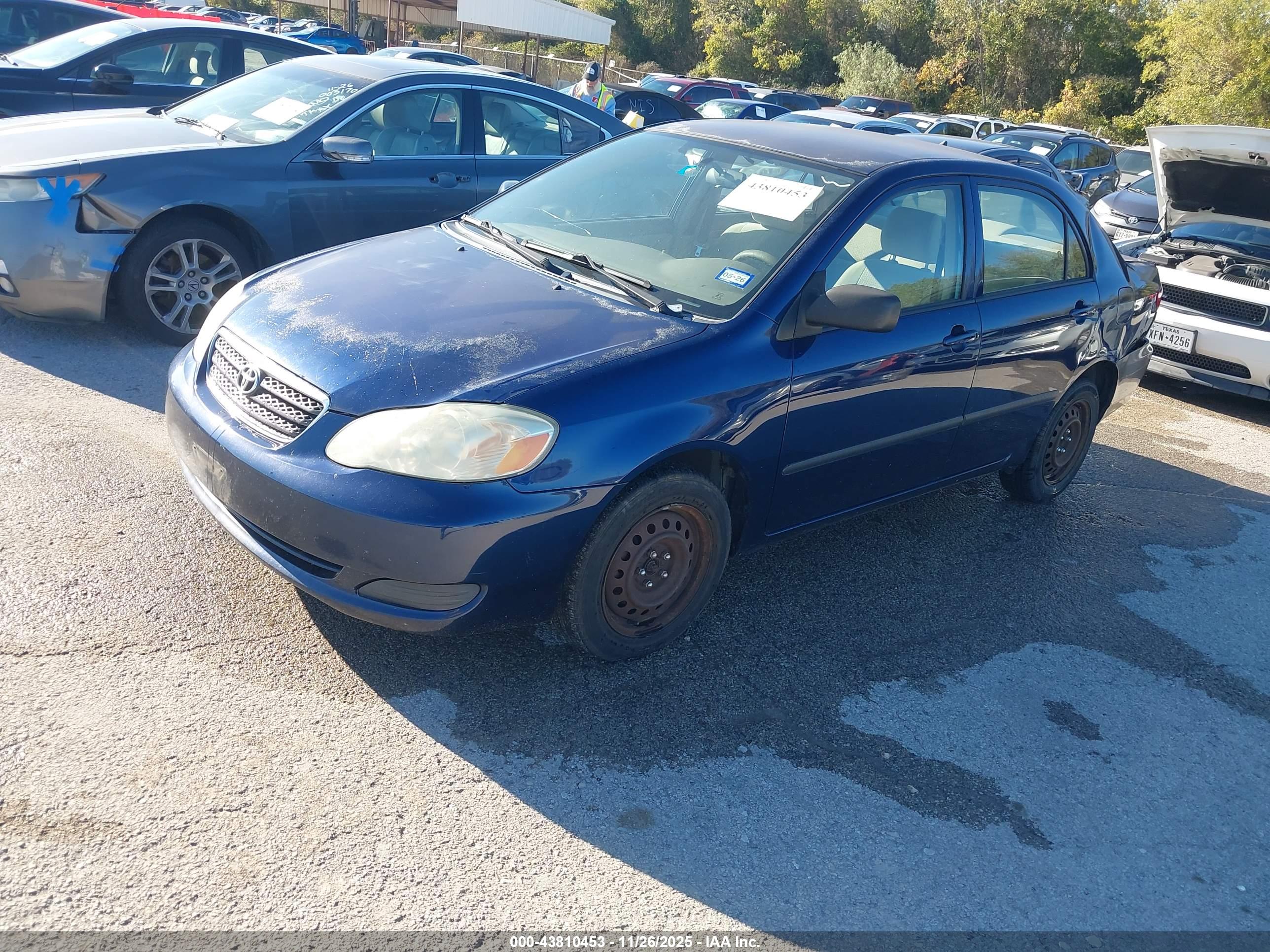 TOYOTA COROLLA image 2