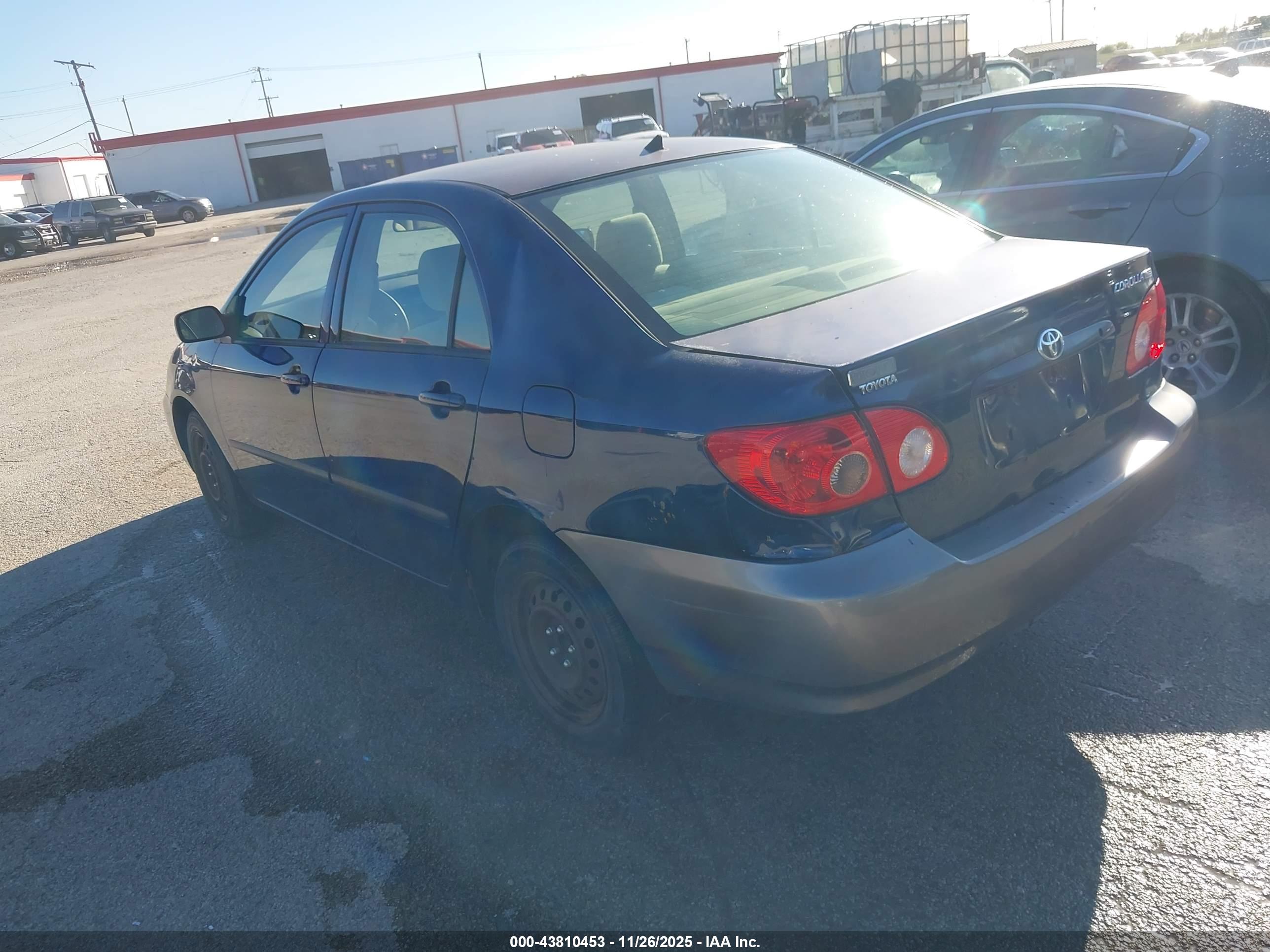 TOYOTA COROLLA image 3