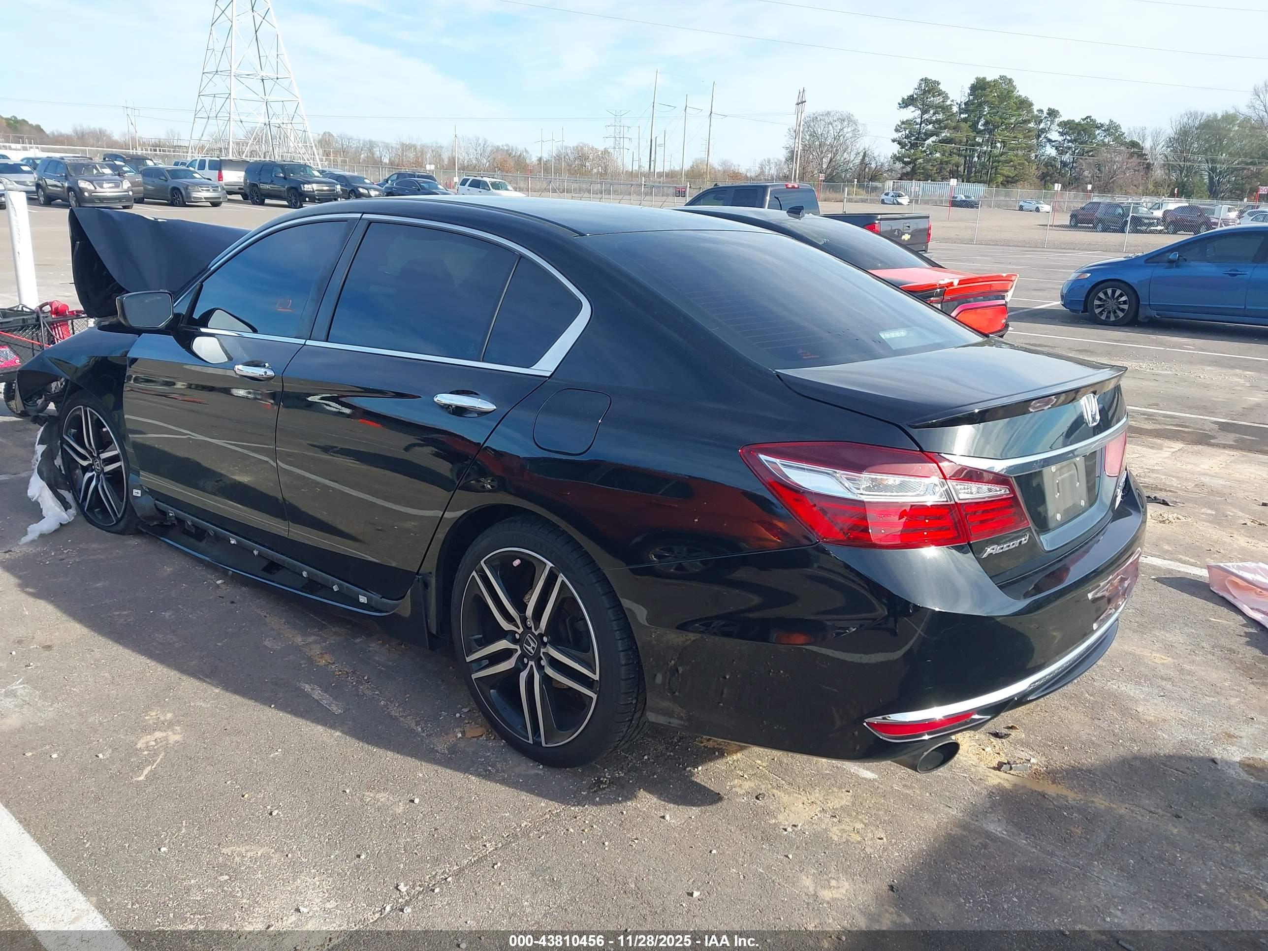 HONDA ACCORD image 3