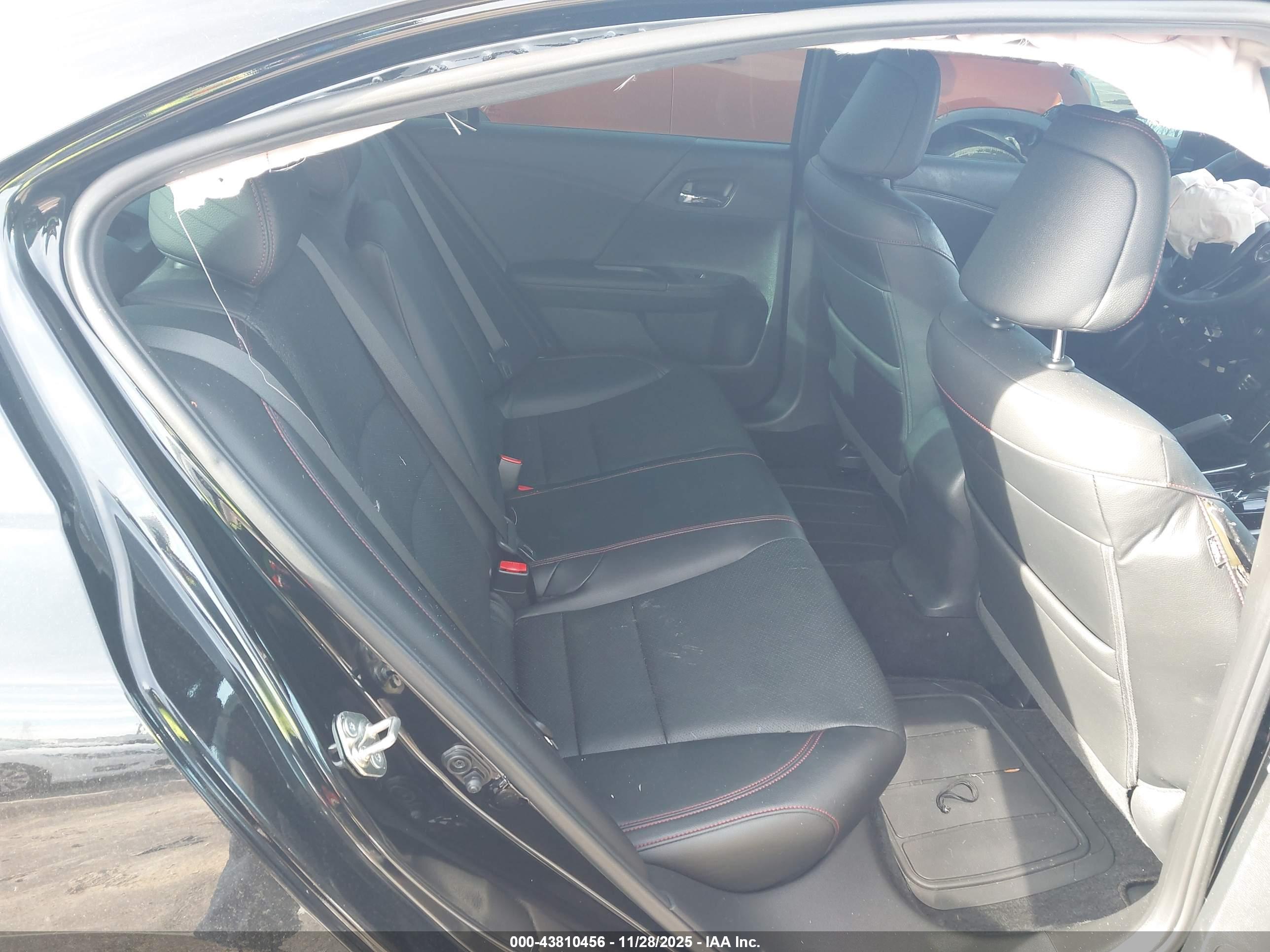 HONDA ACCORD image 8