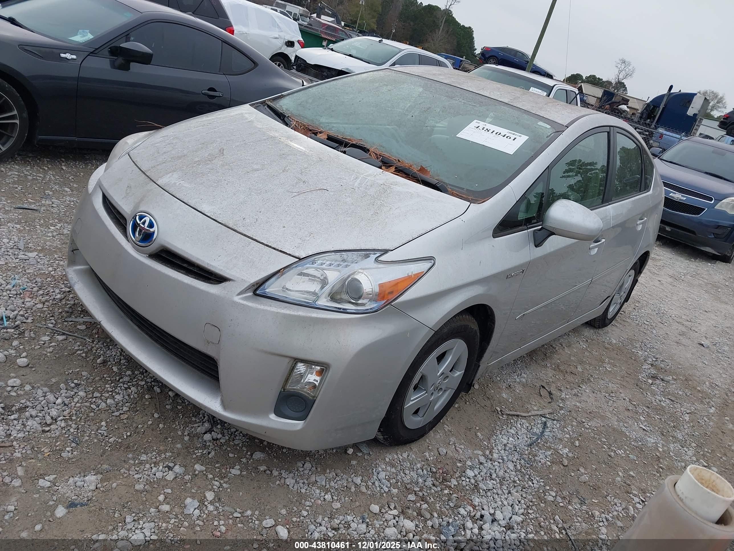 TOYOTA PRIUS image 2