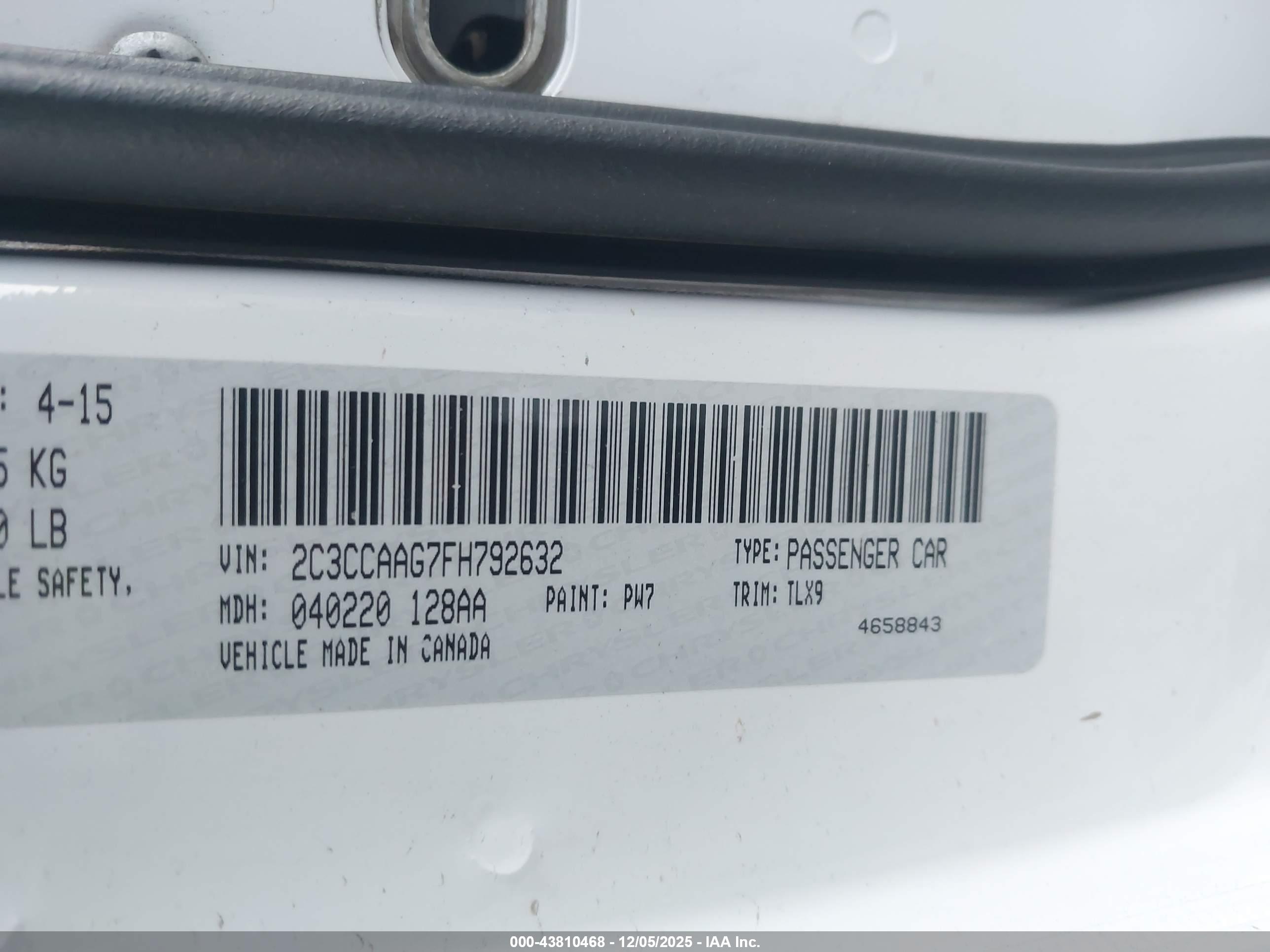 CHRYSLER 300 image 9