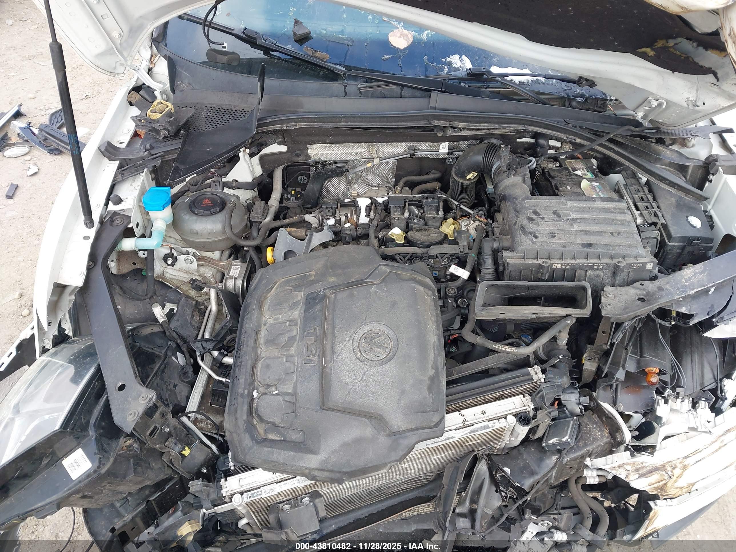 VOLKSWAGEN TIGUAN image 10