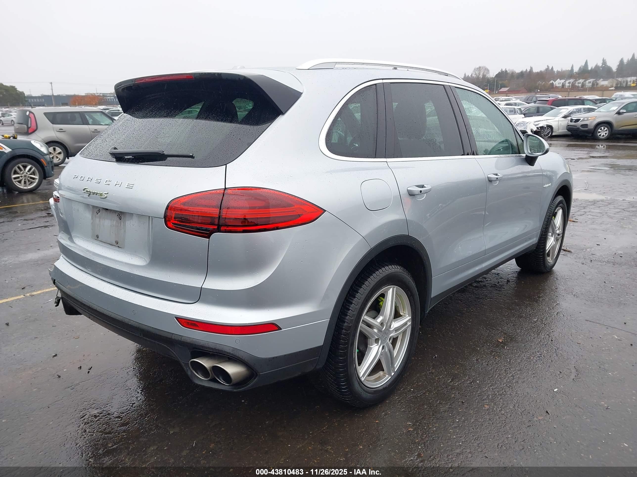 PORSCHE CAYENNE image 4