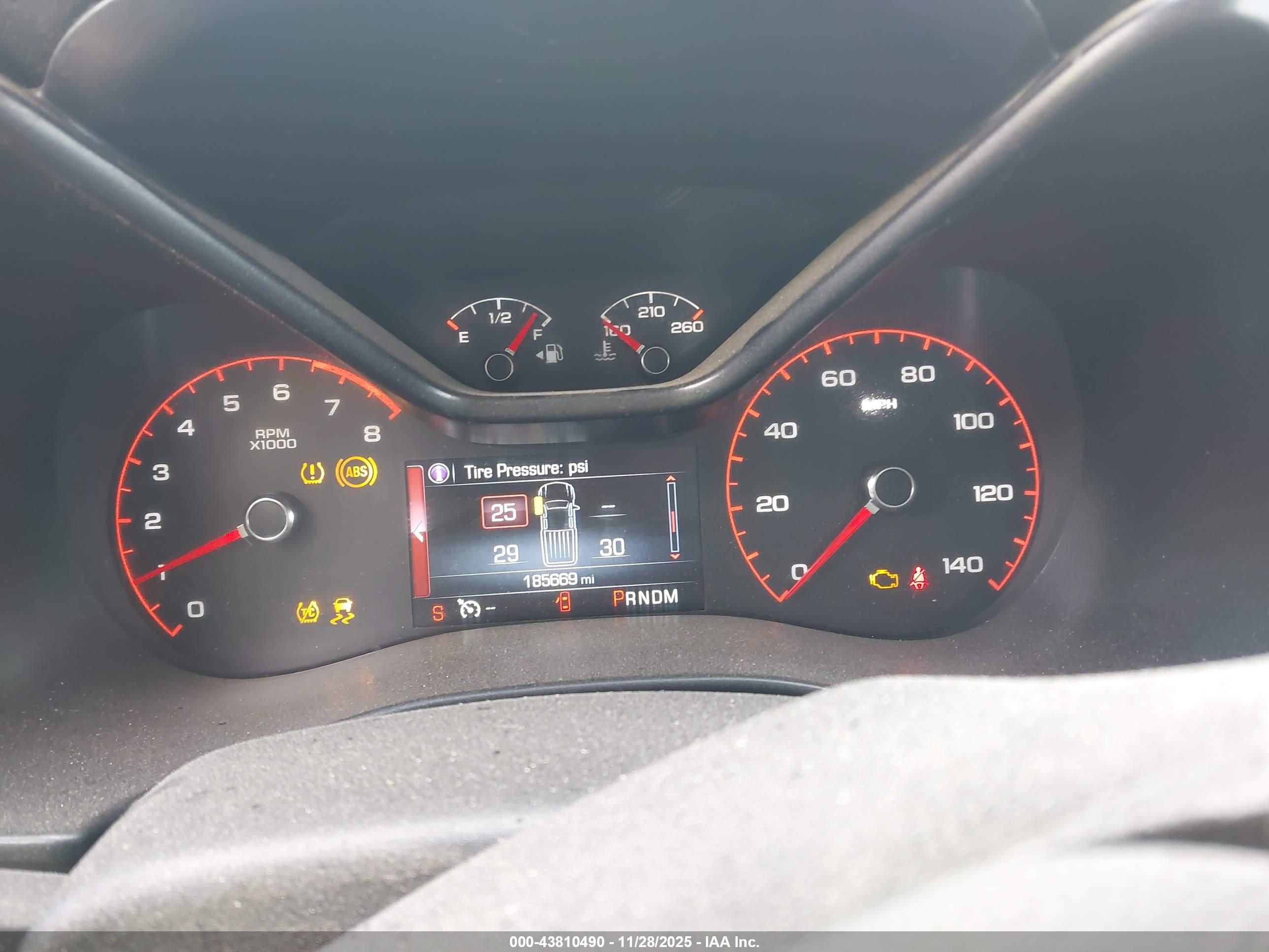 GMC CANYON image 7