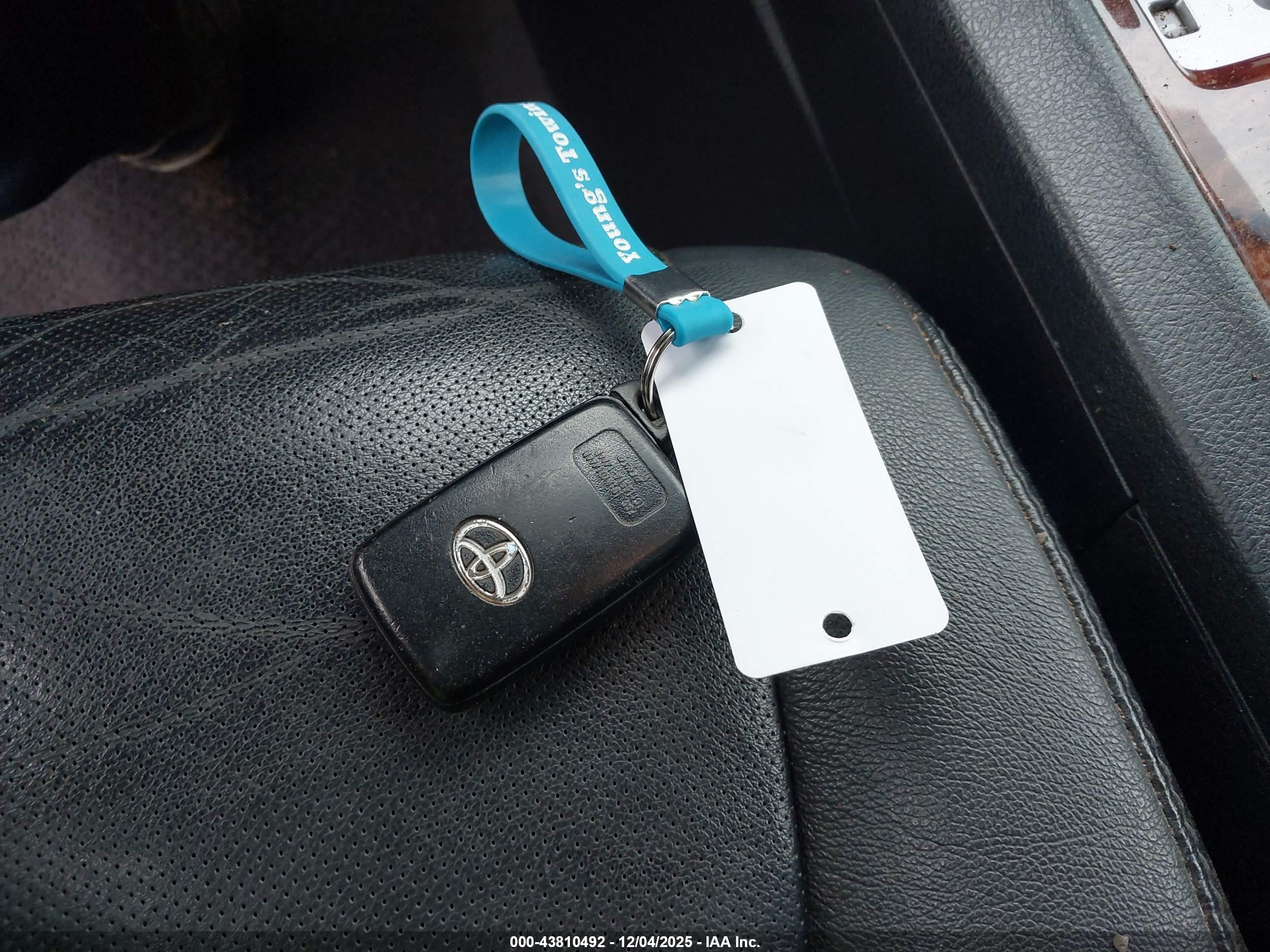 TOYOTA HIGHLANDER image 11