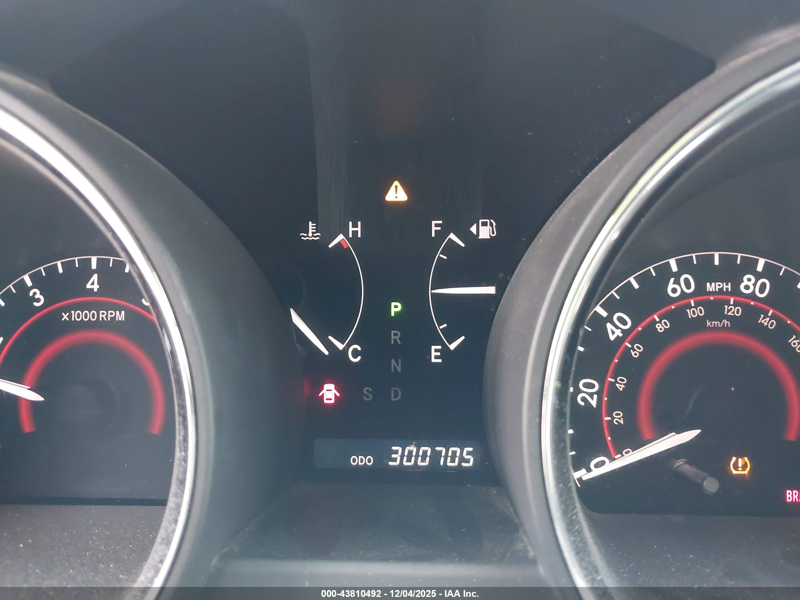 TOYOTA HIGHLANDER image 7