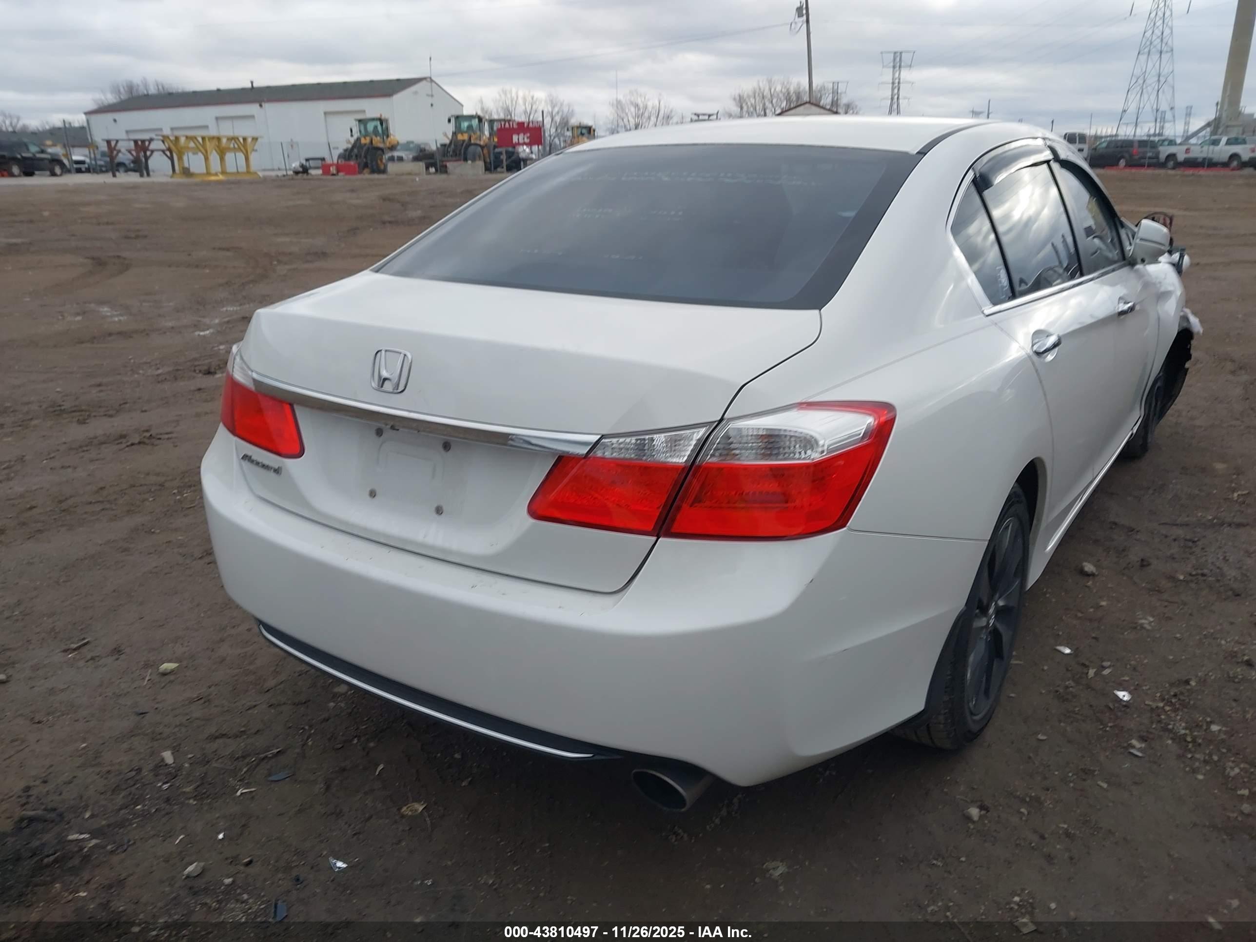 HONDA ACCORD image 4