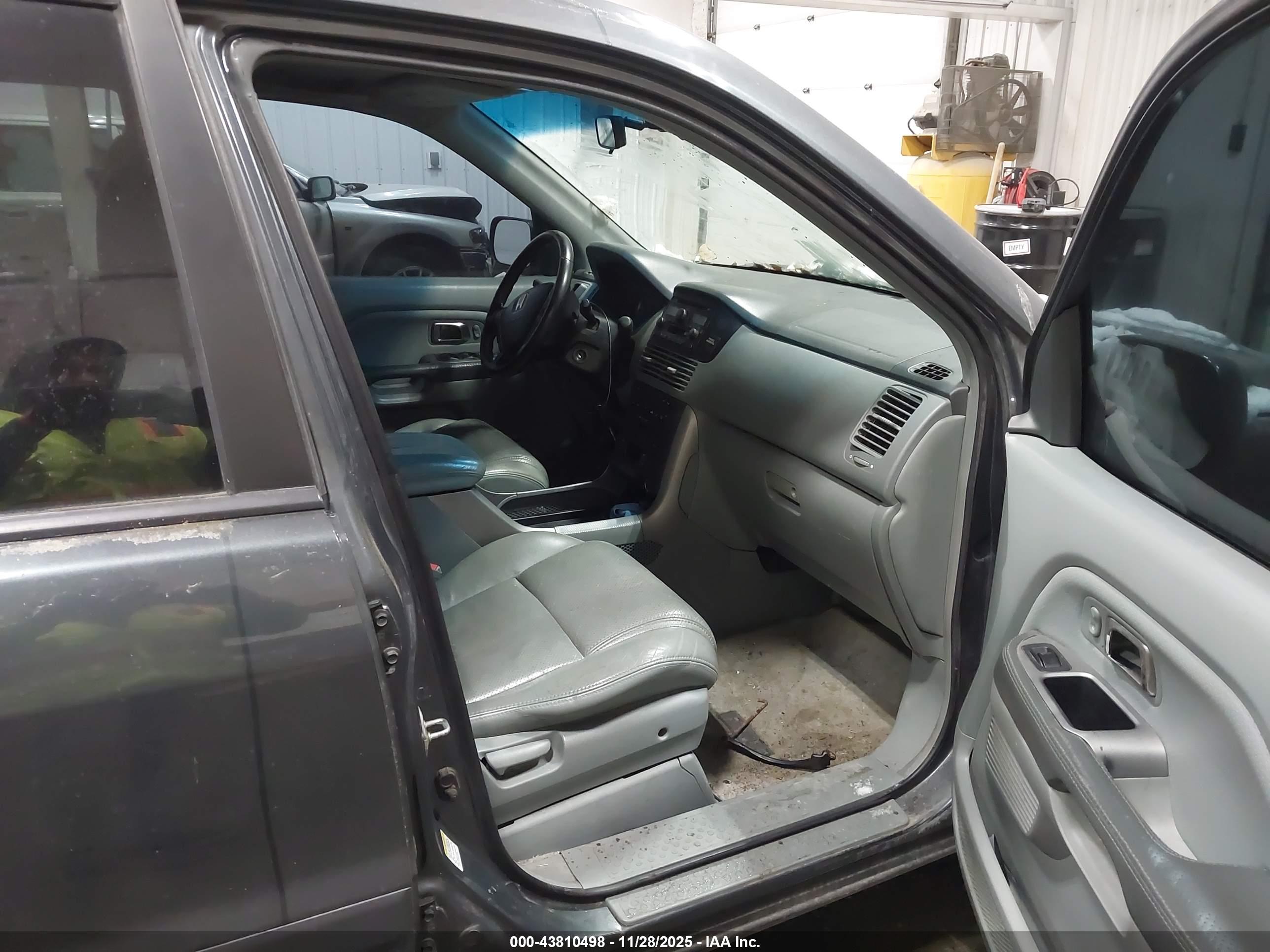 HONDA PILOT image 5