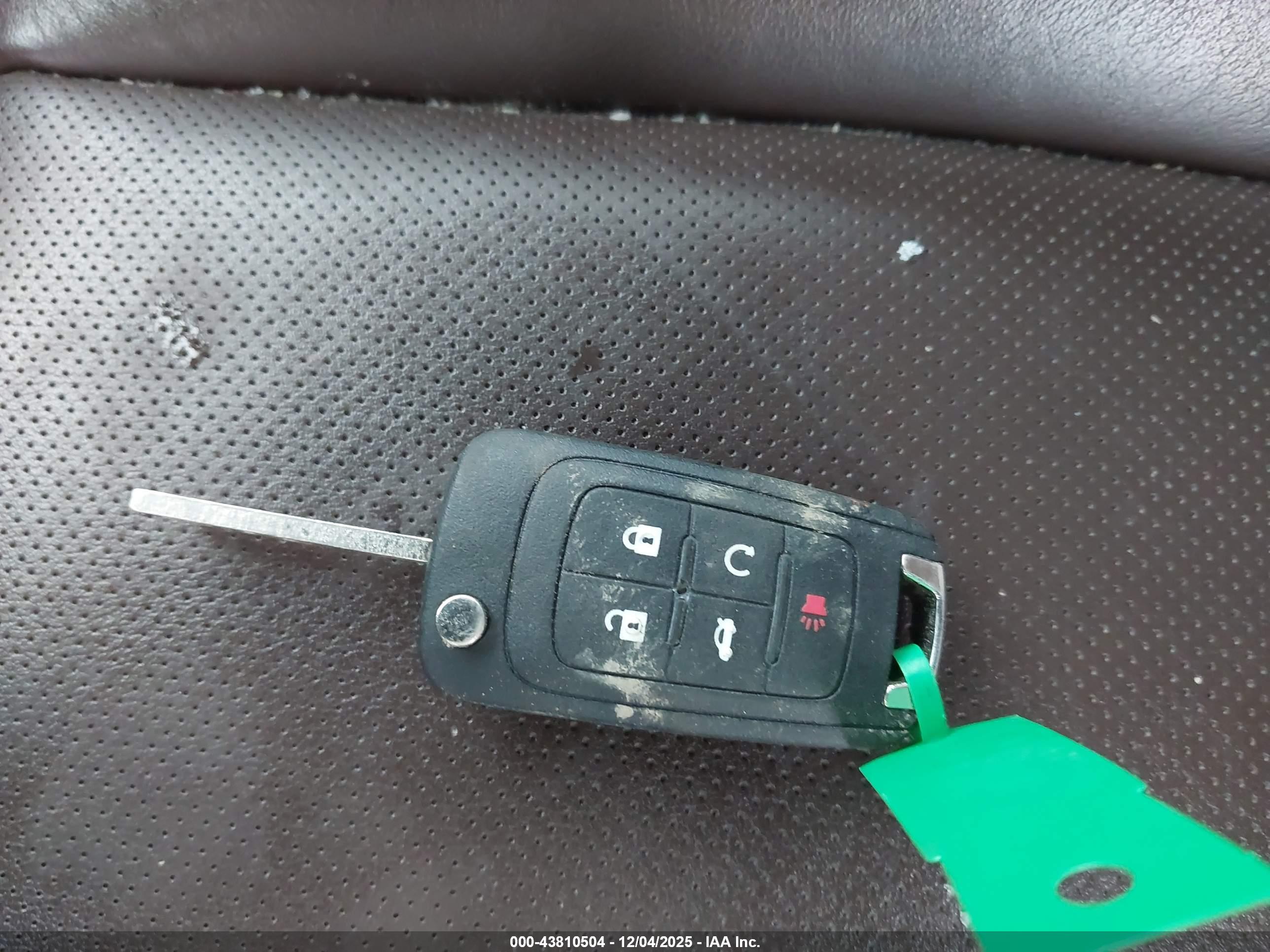 CHEVROLET EQUINOX image 11