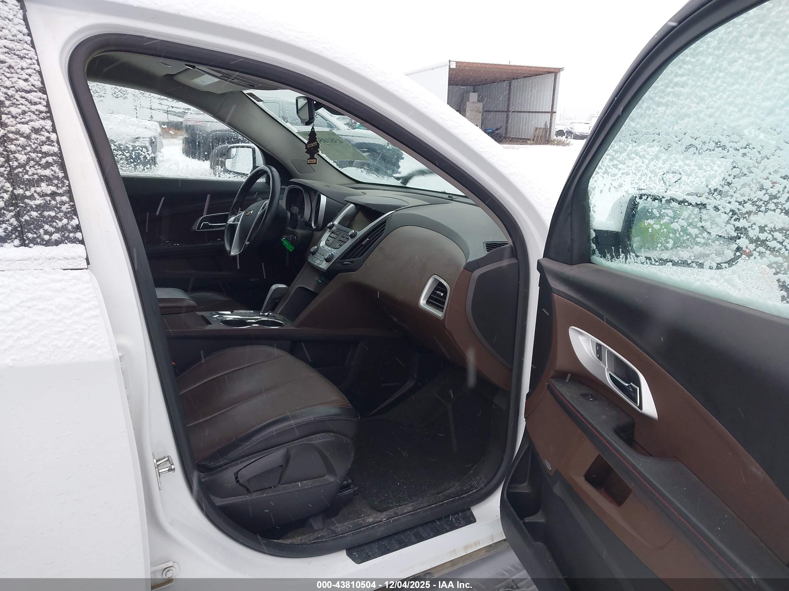 CHEVROLET EQUINOX image 5