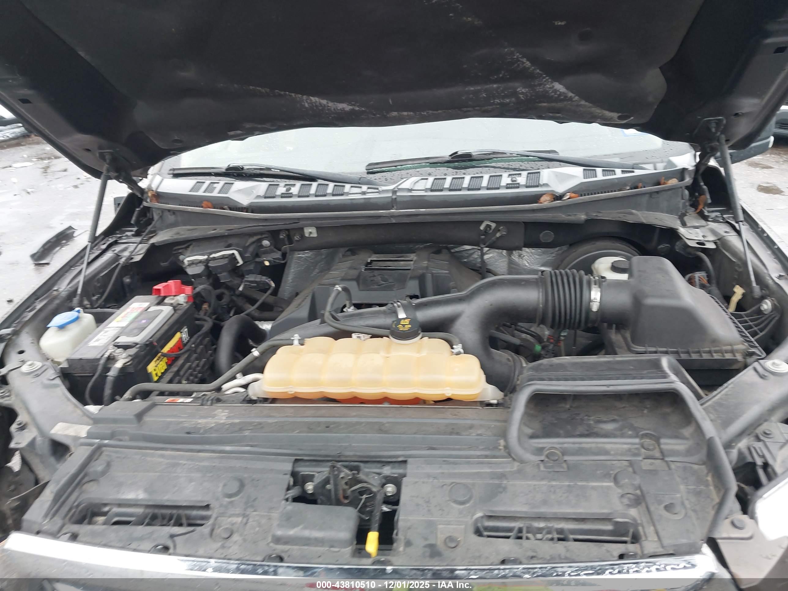 FORD F-150 image 10