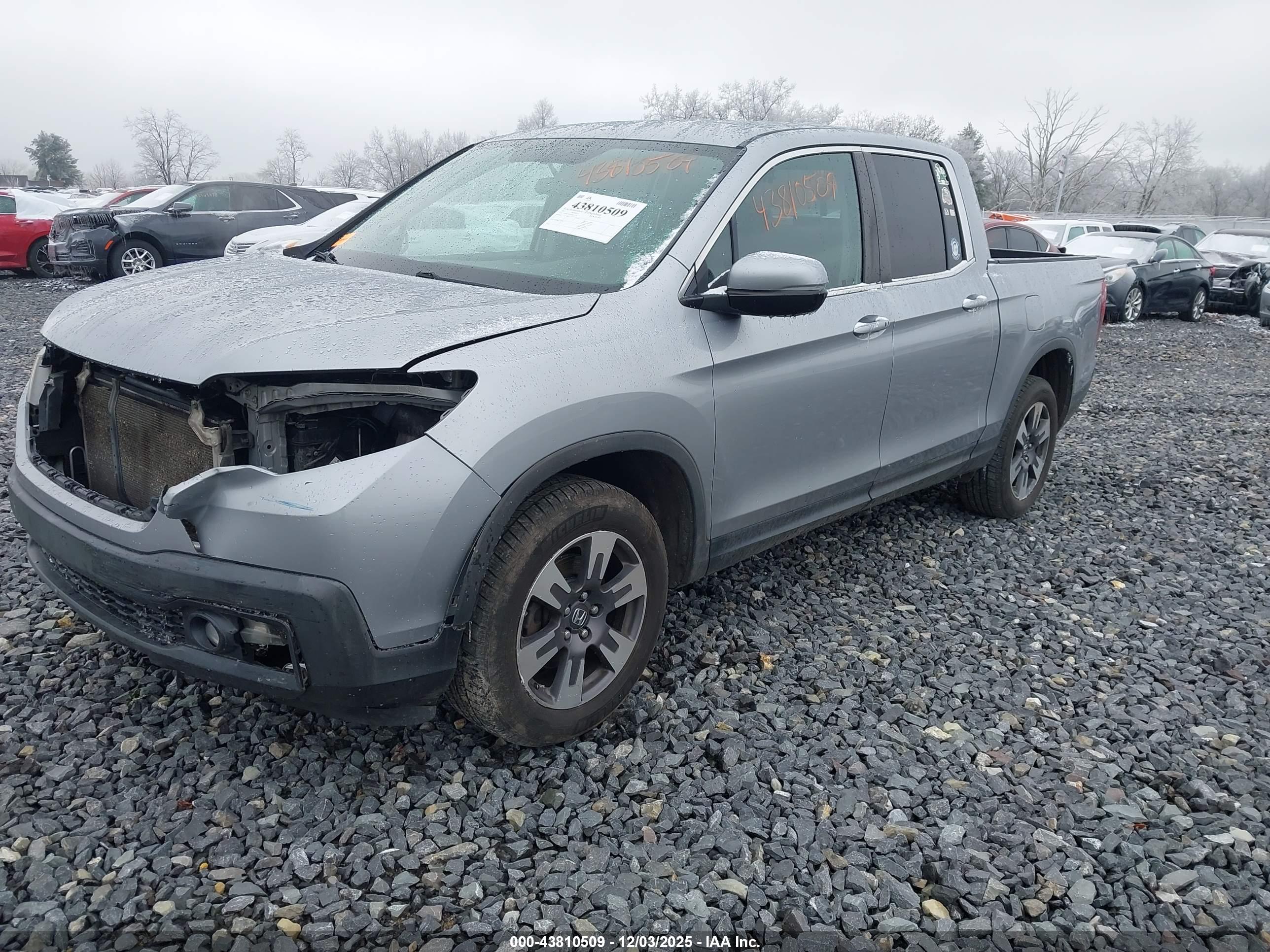 HONDA RIDGELINE image 2