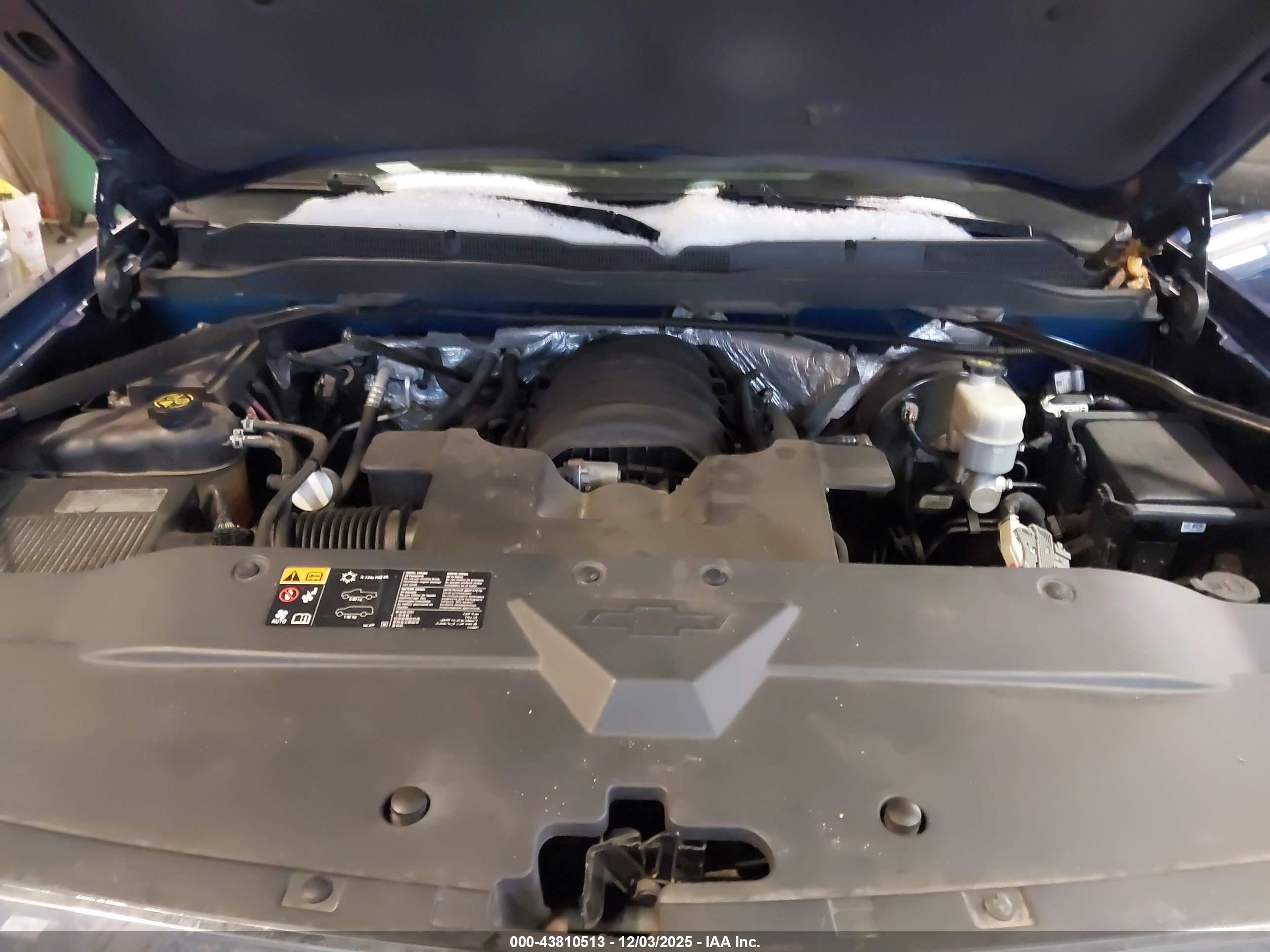 CHEVROLET SILVERADO image 10