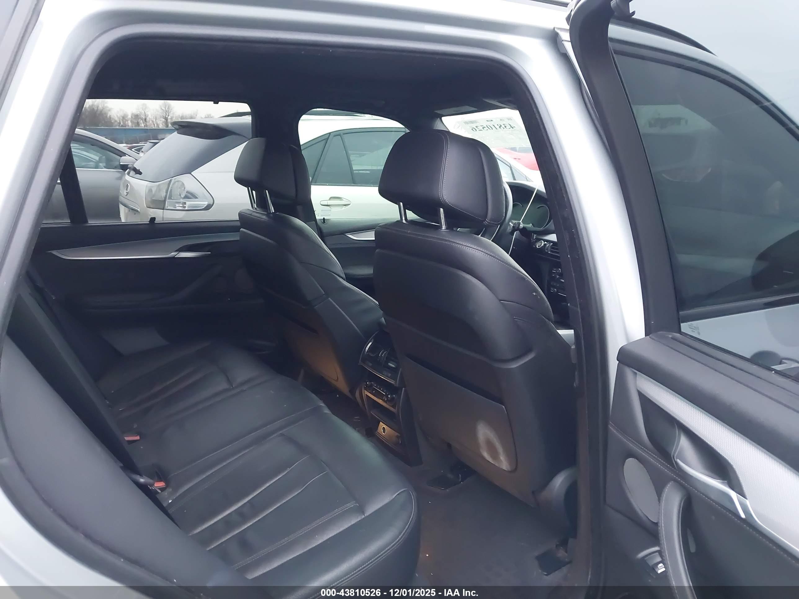 BMW X5 image 8