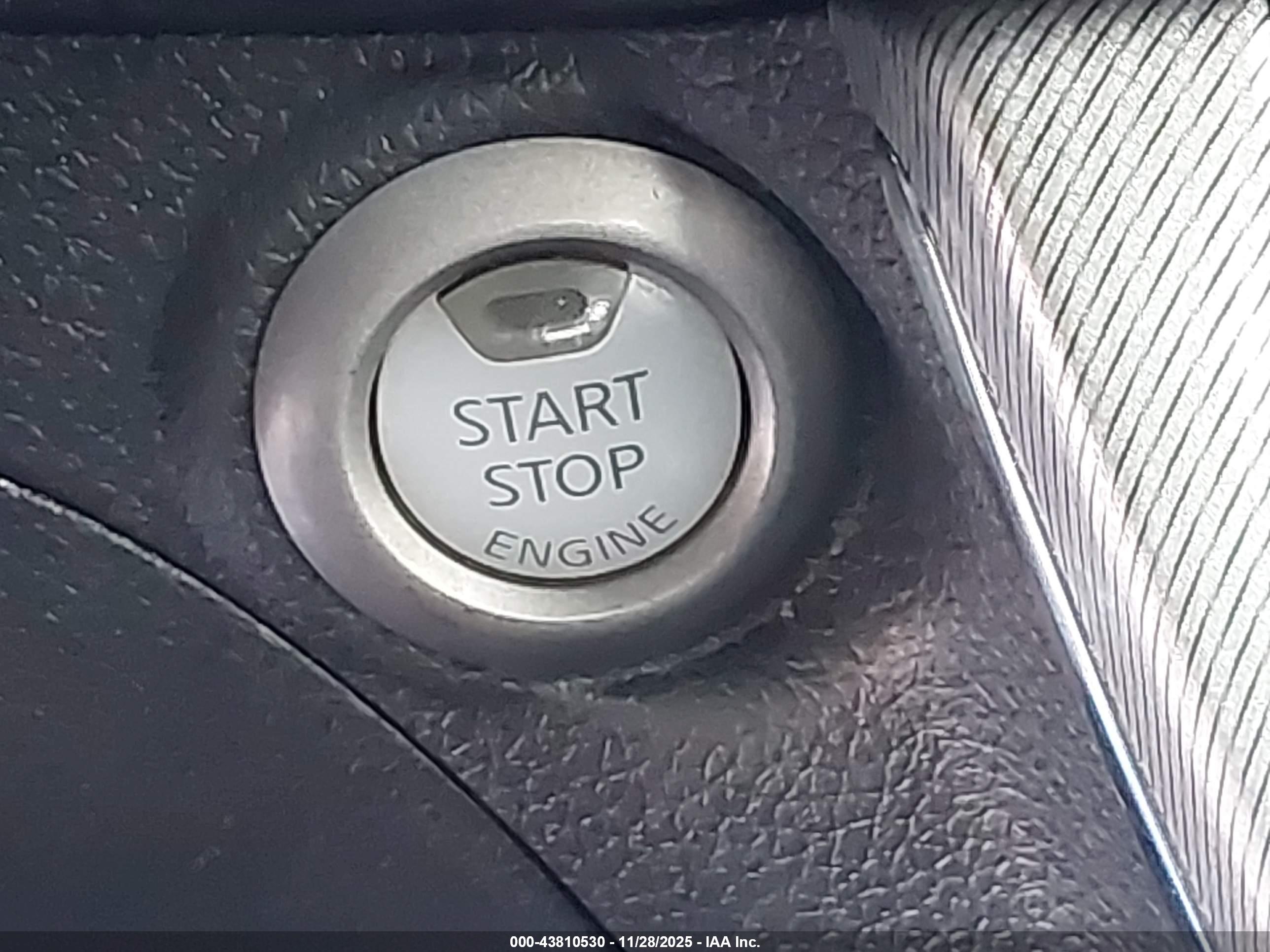 NISSAN SENTRA image 11