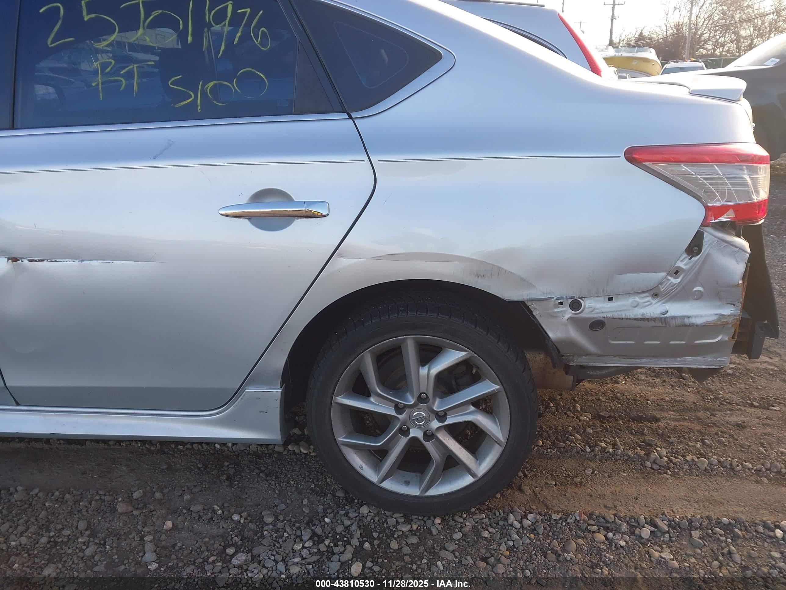 NISSAN SENTRA image 6