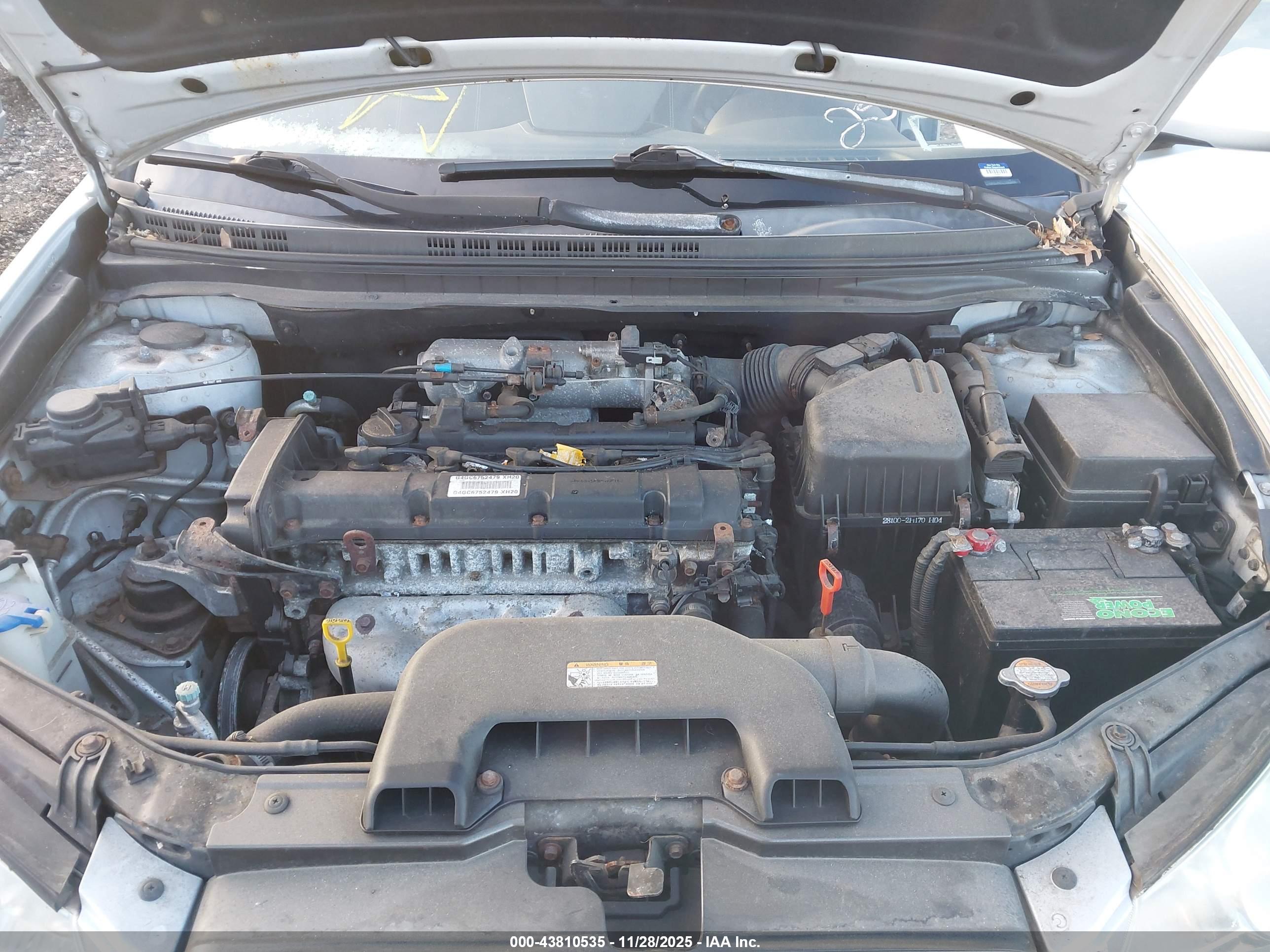 HYUNDAI ELANTRA image 10