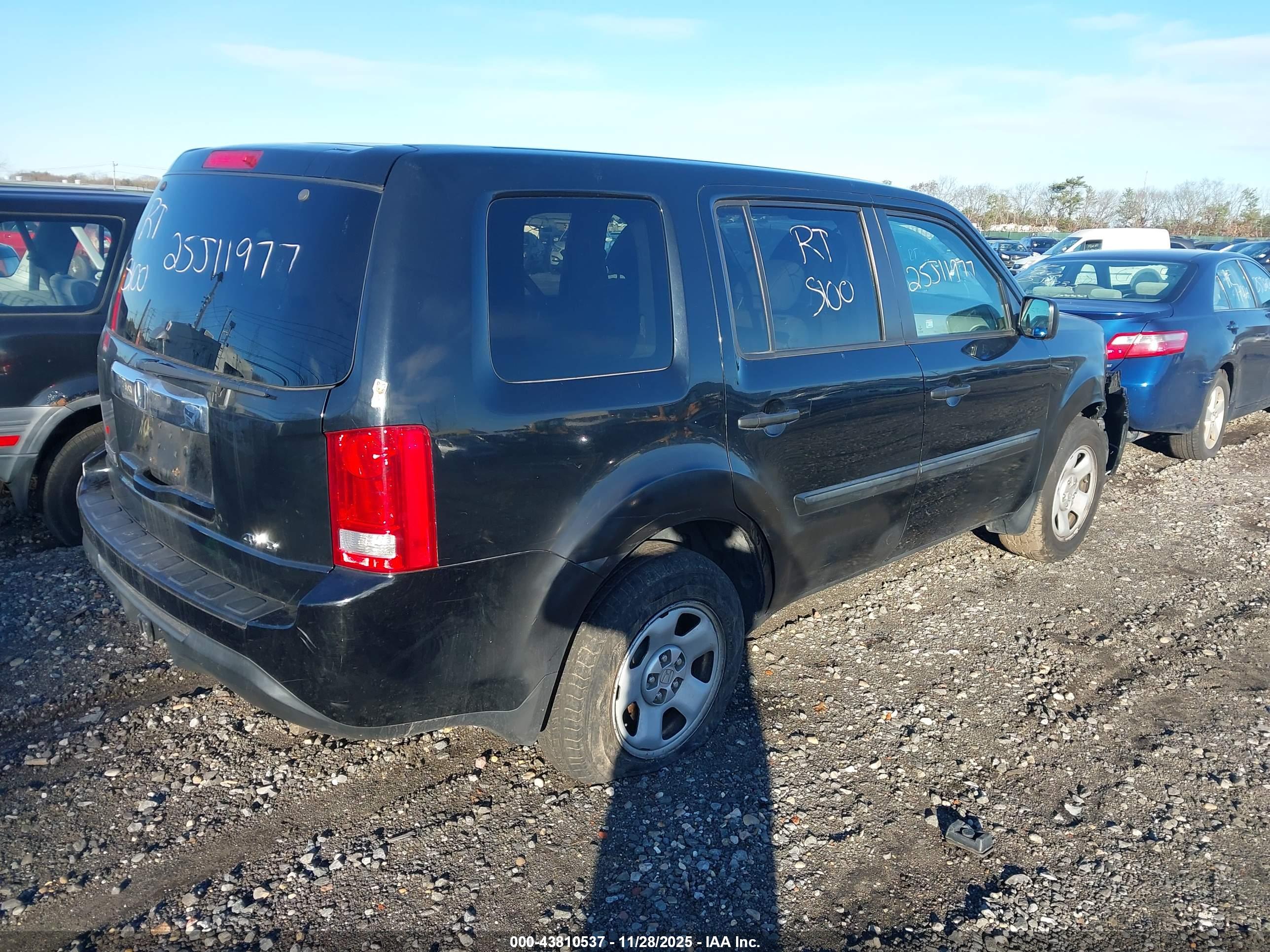 HONDA PILOT image 4