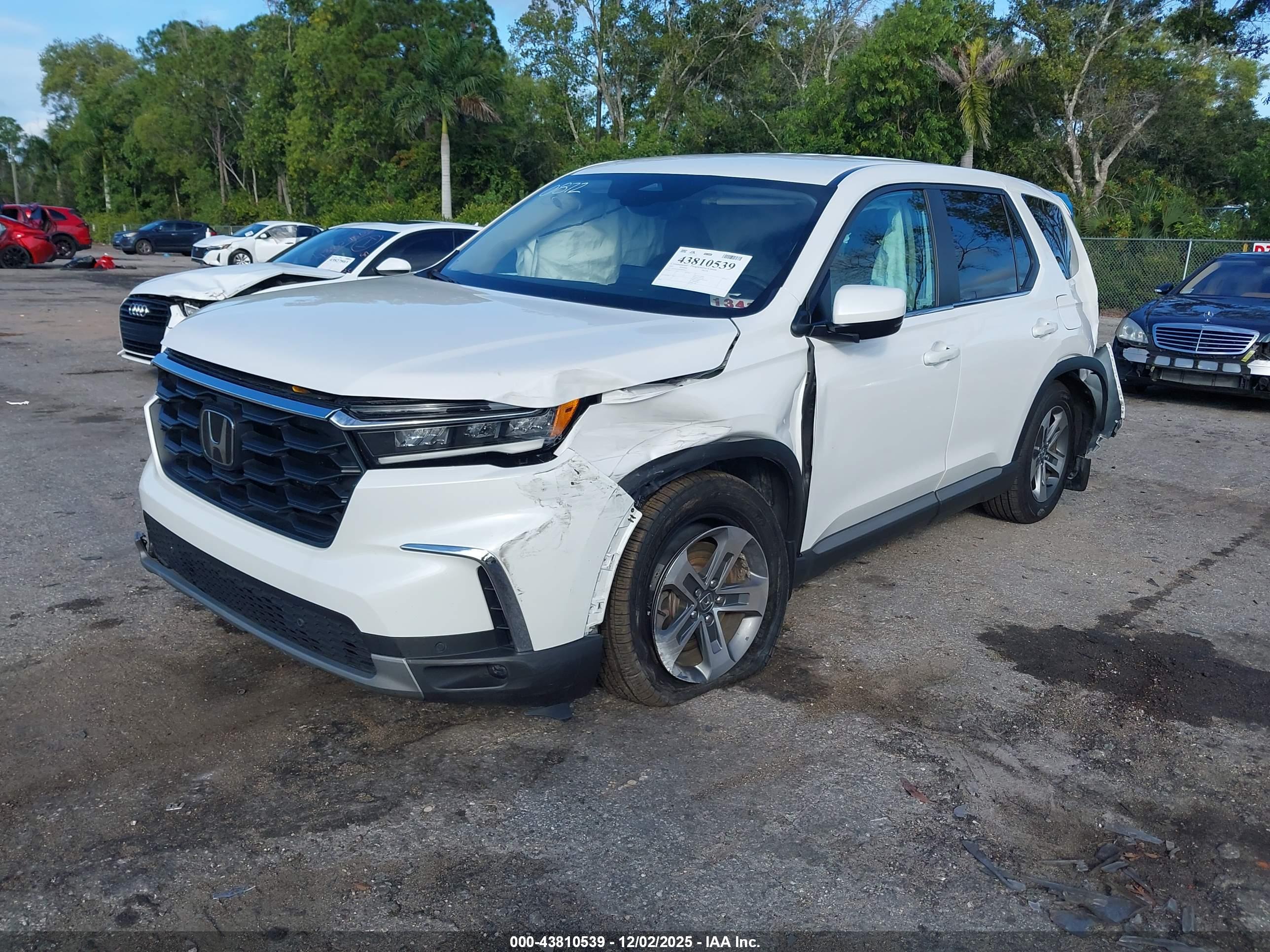 HONDA PILOT image 2