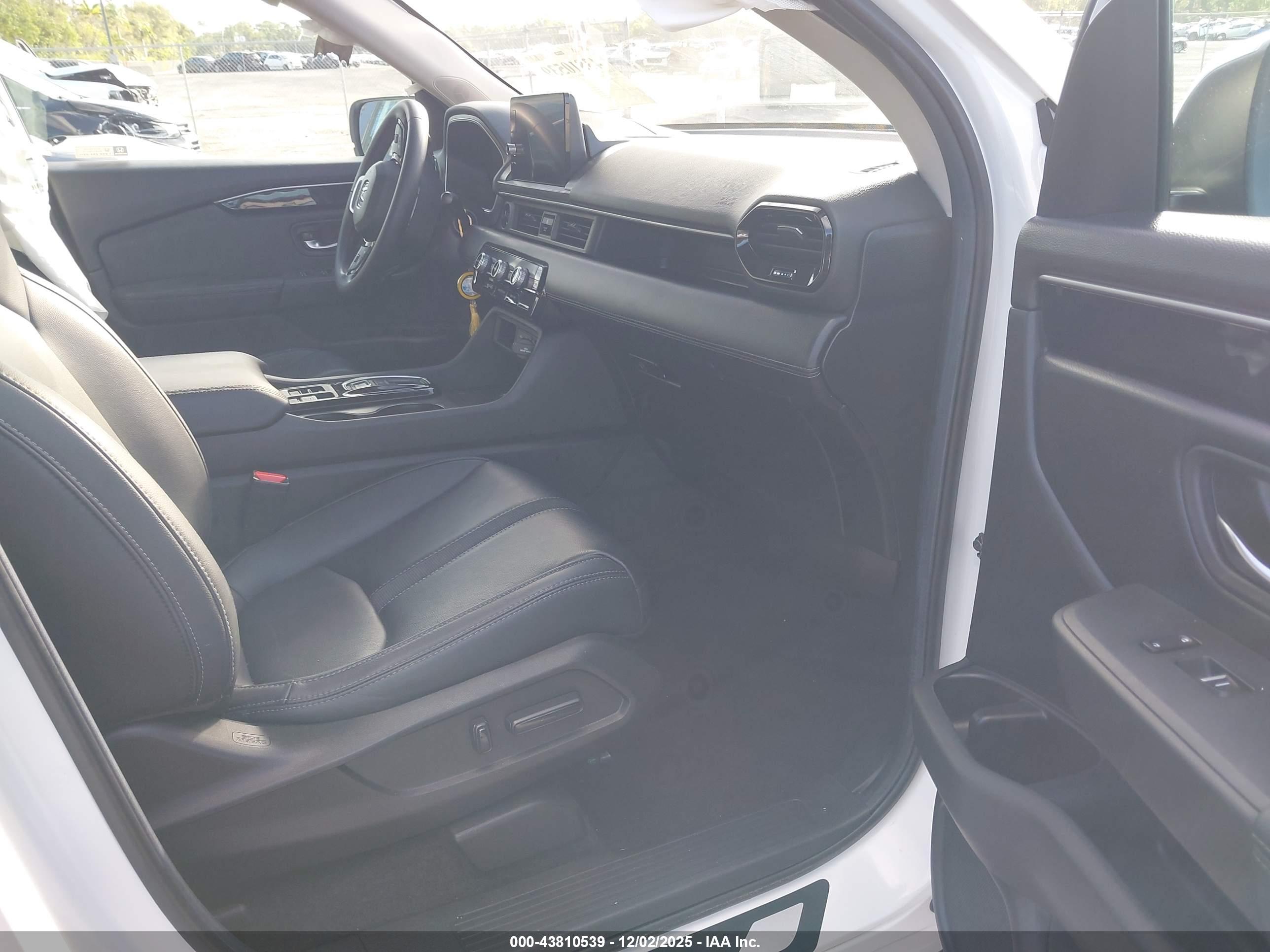 HONDA PILOT image 5