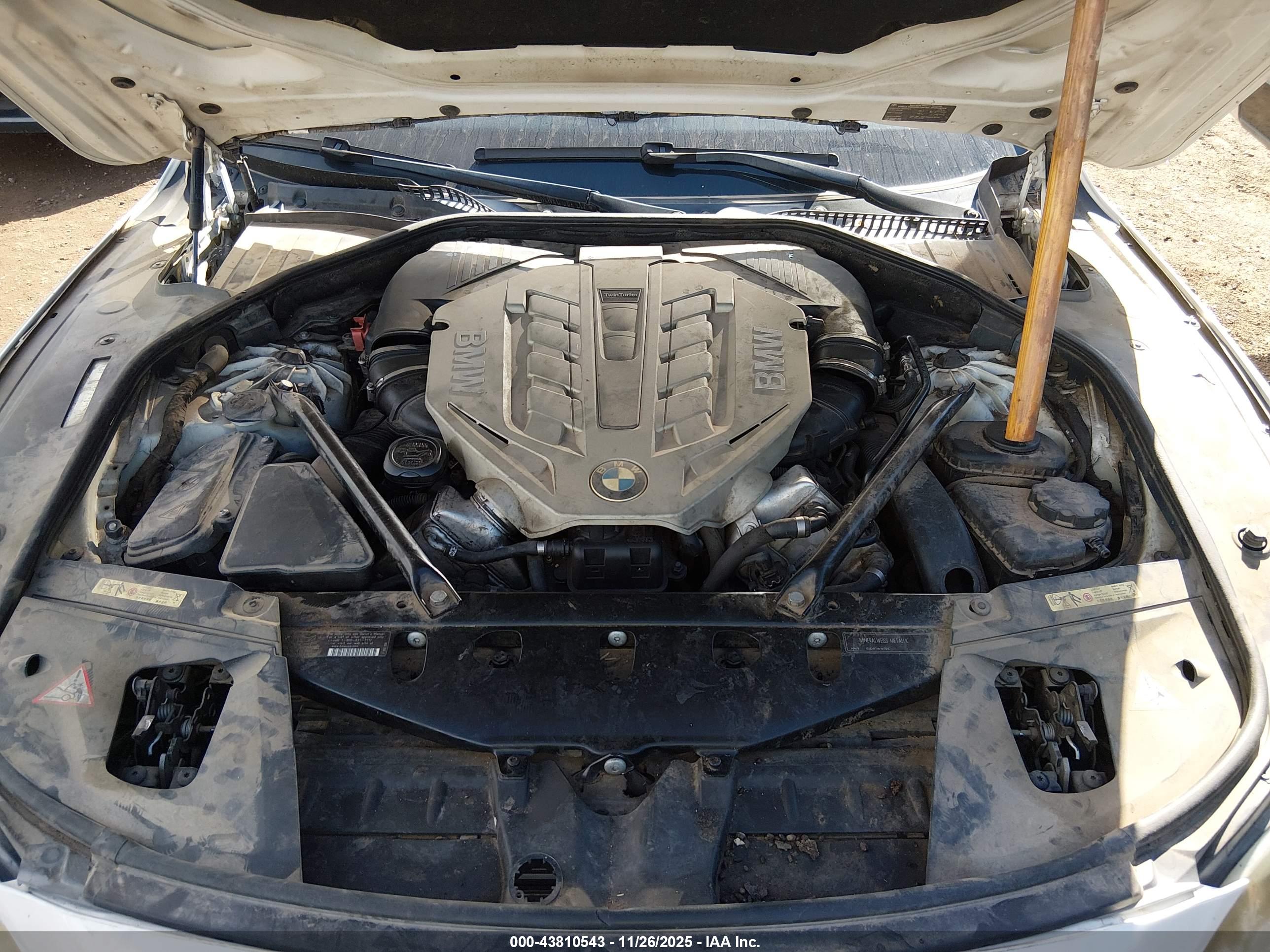 BMW 750LI image 10