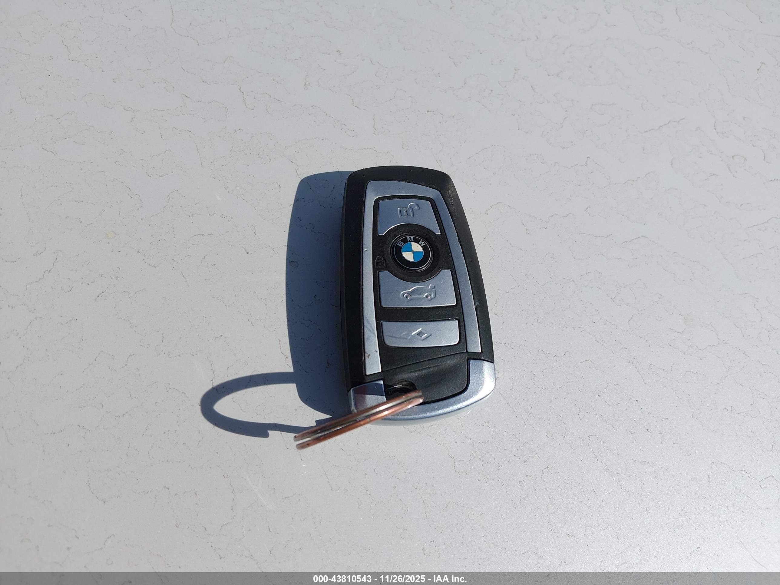 BMW 750LI image 11