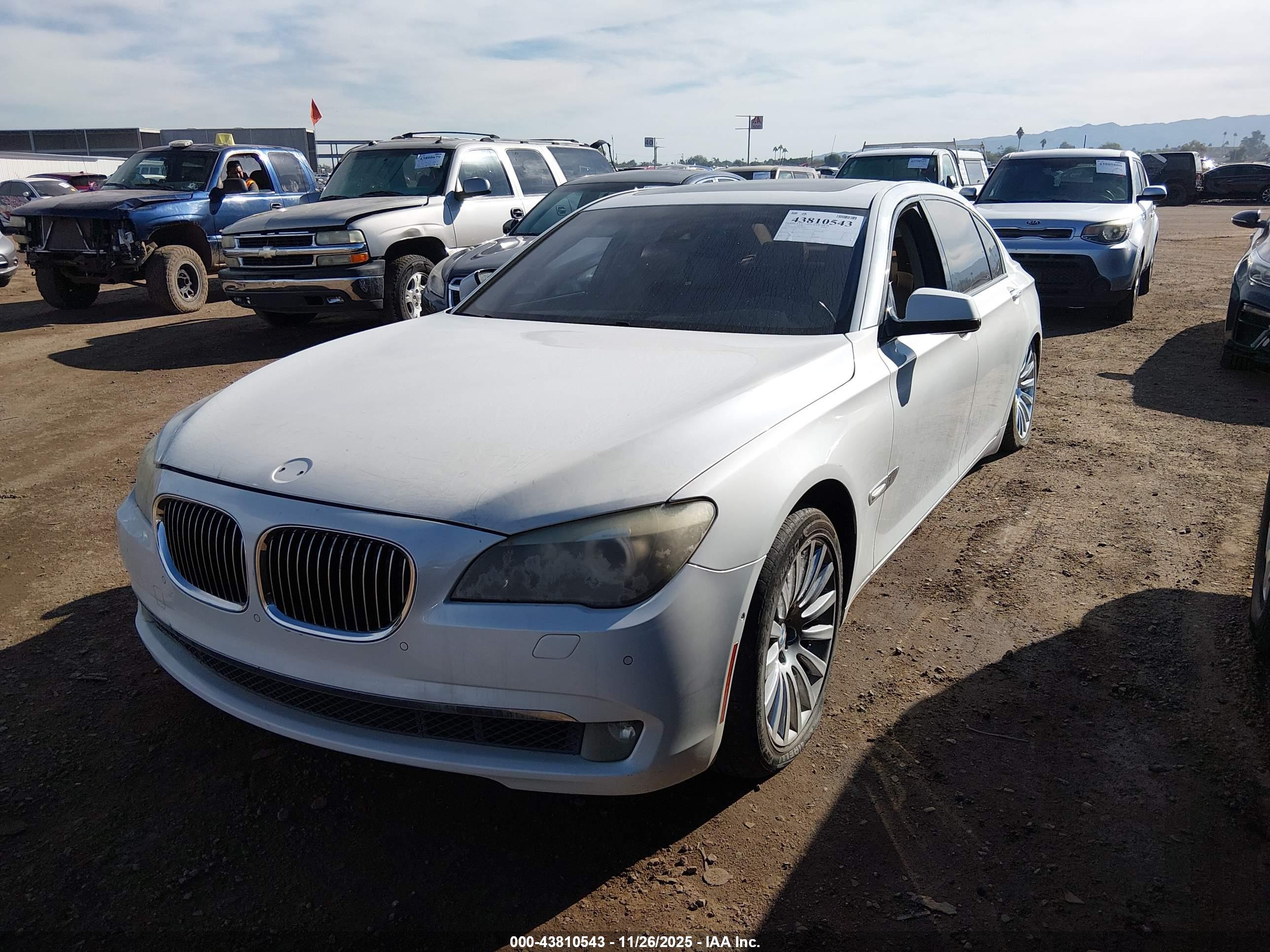 BMW 750LI image 6