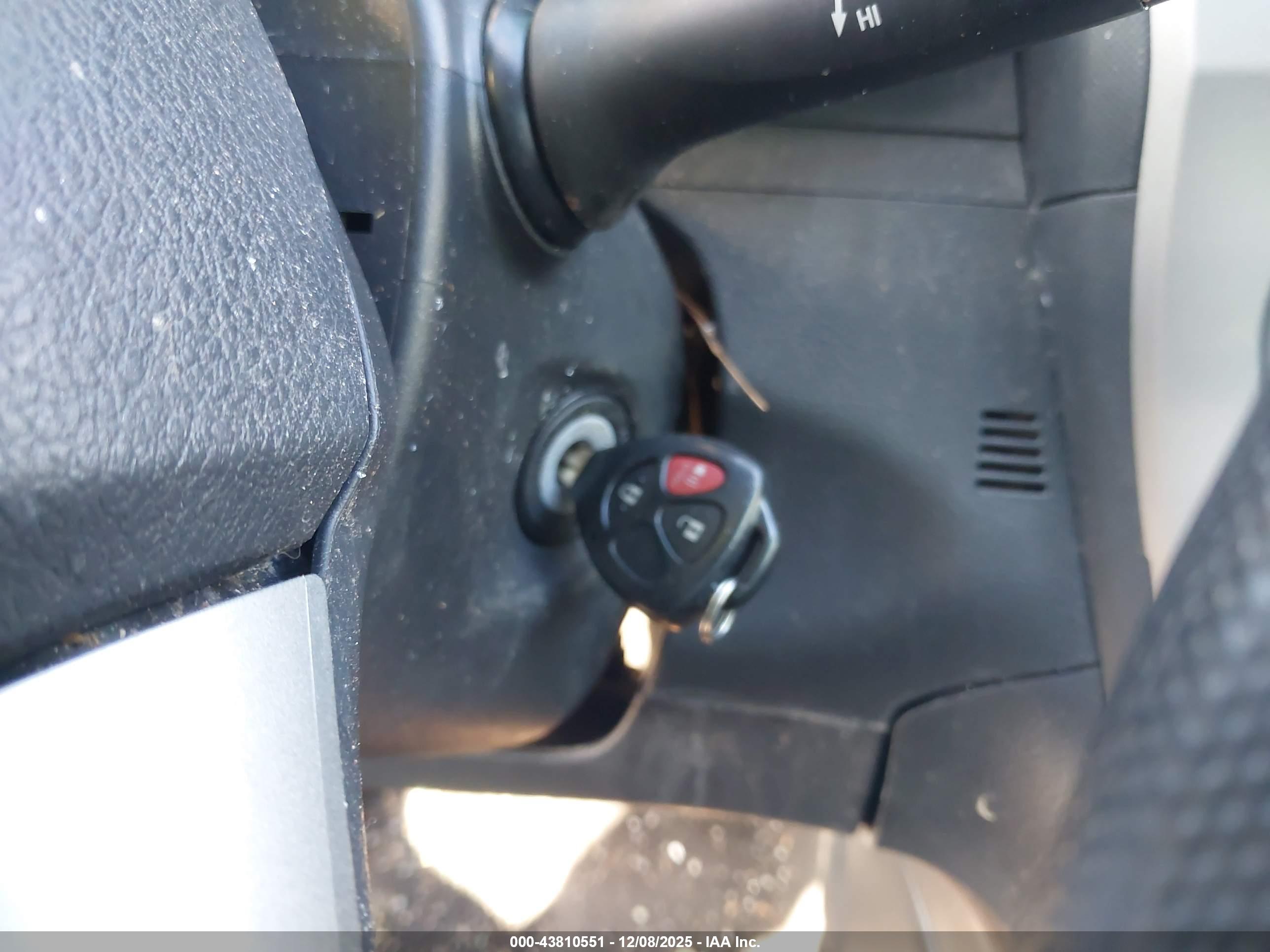 TOYOTA MATRIX image 11