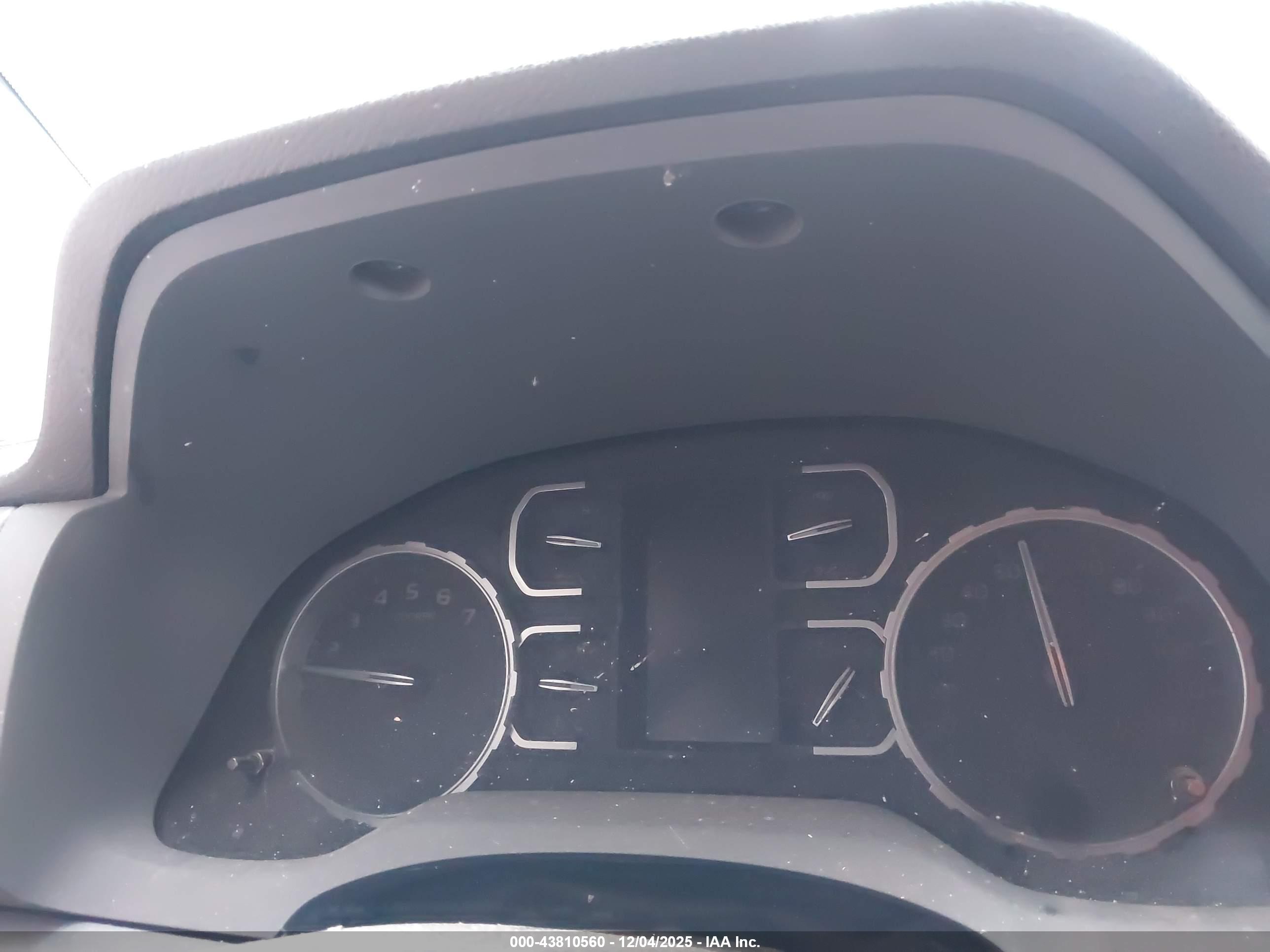 TOYOTA TUNDRA image 7