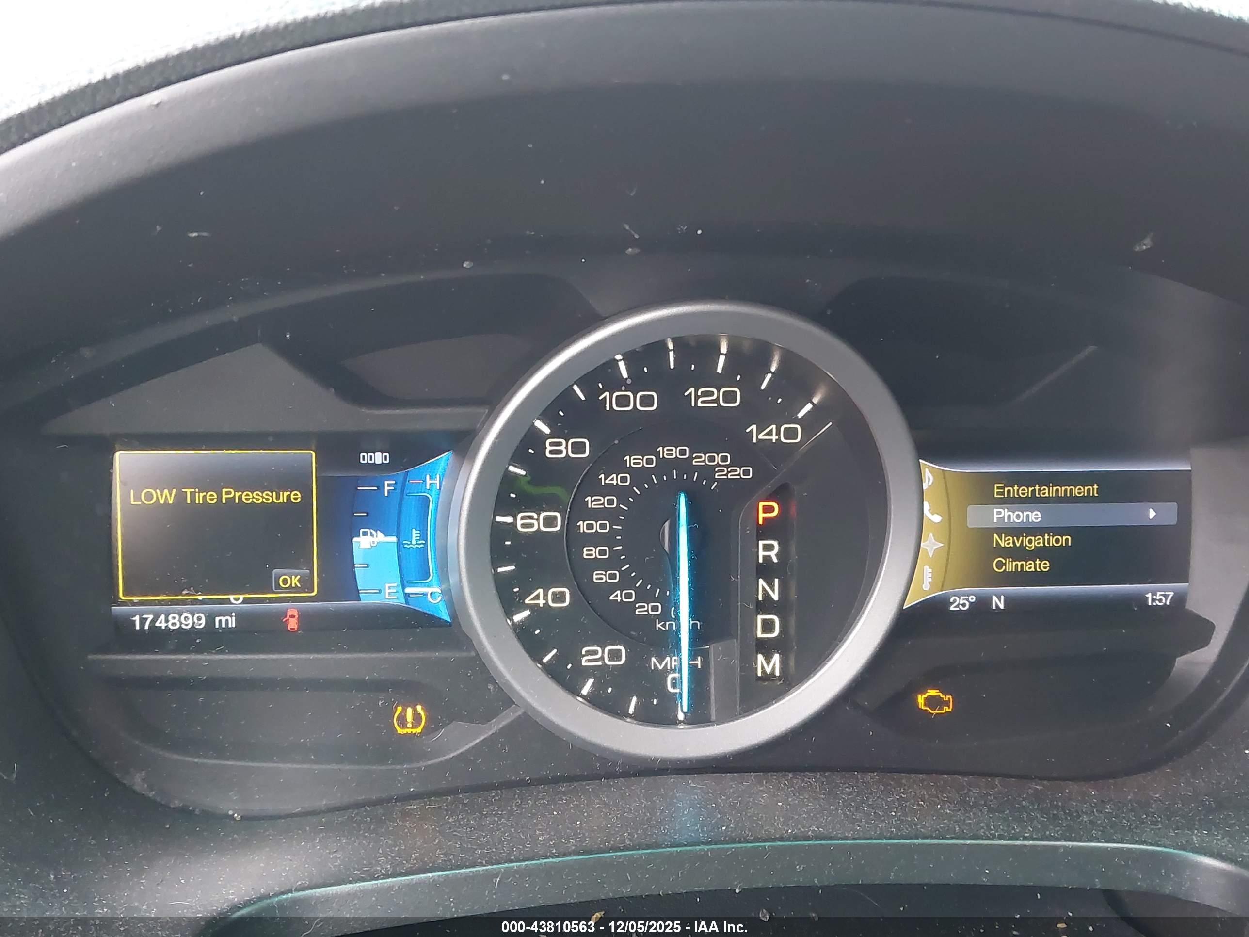 FORD EXPLORER image 7