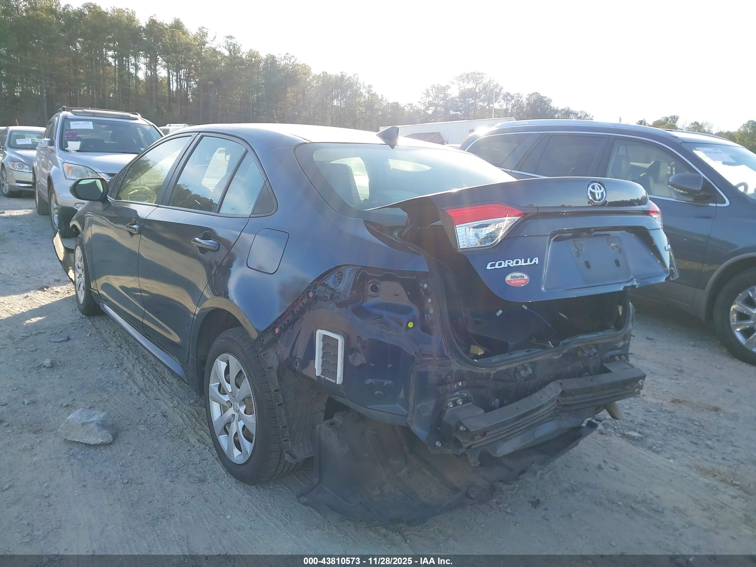 TOYOTA COROLLA image 3