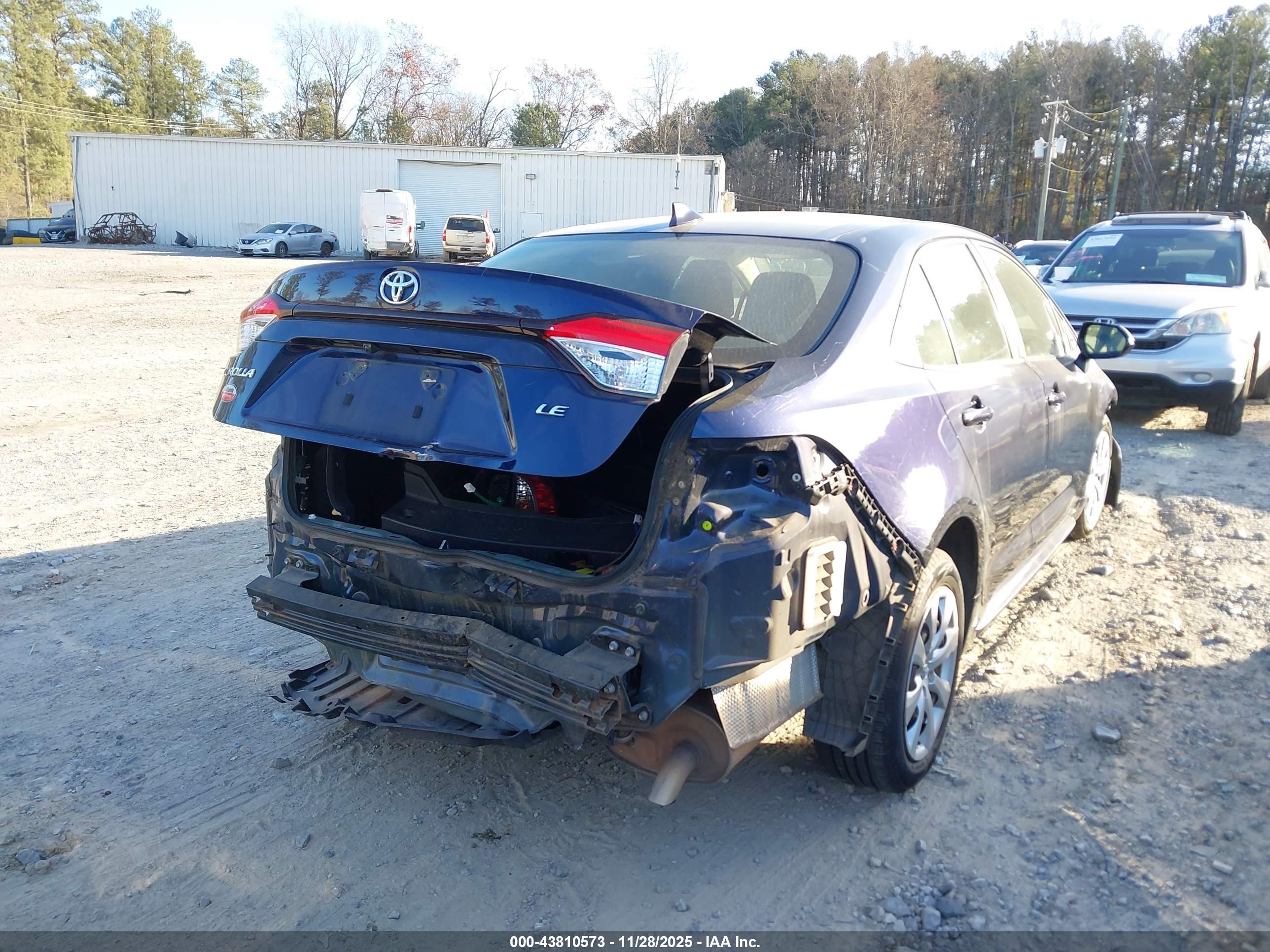 TOYOTA COROLLA image 4