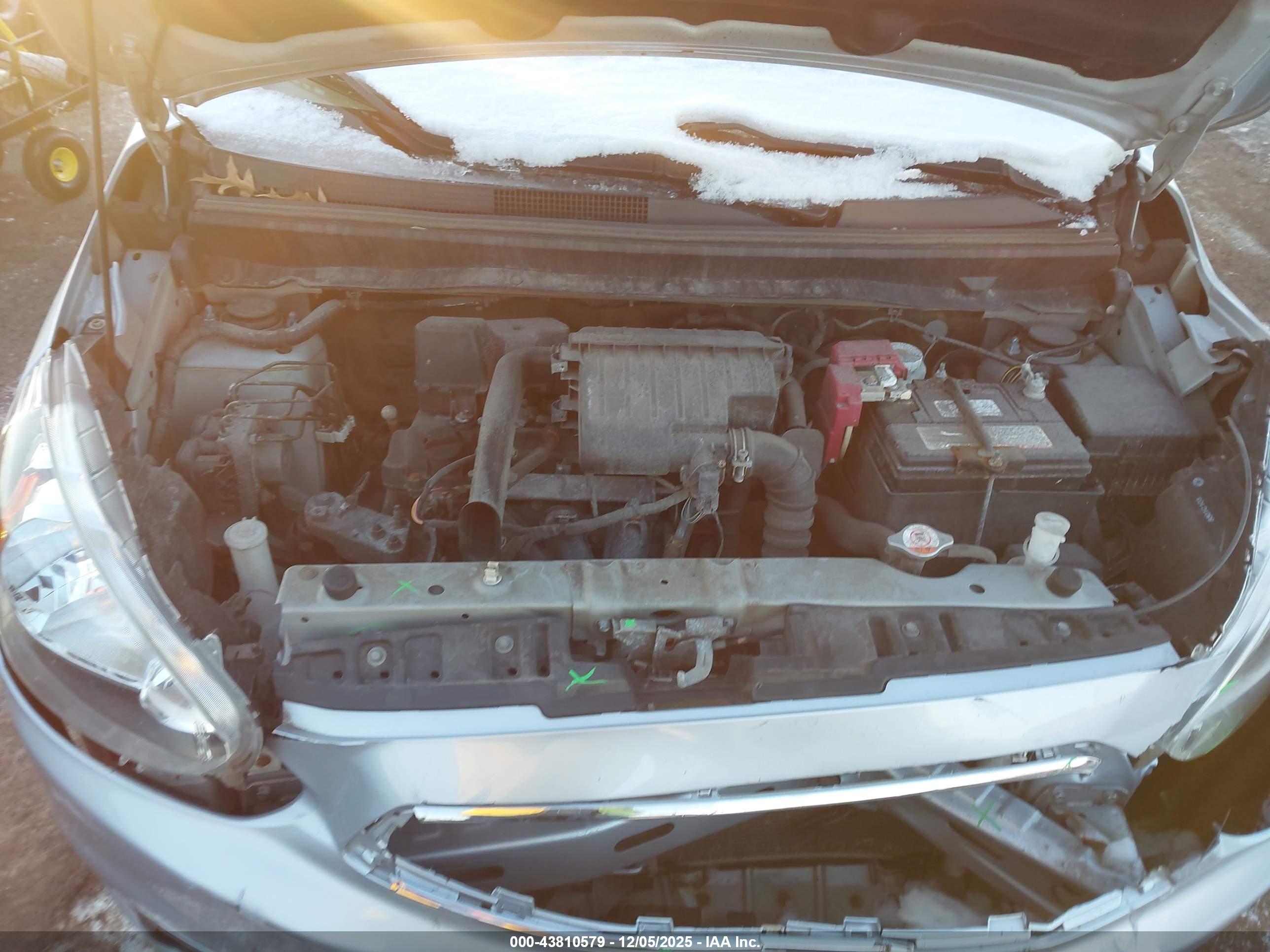 MITSUBISHI MIRAGE image 10