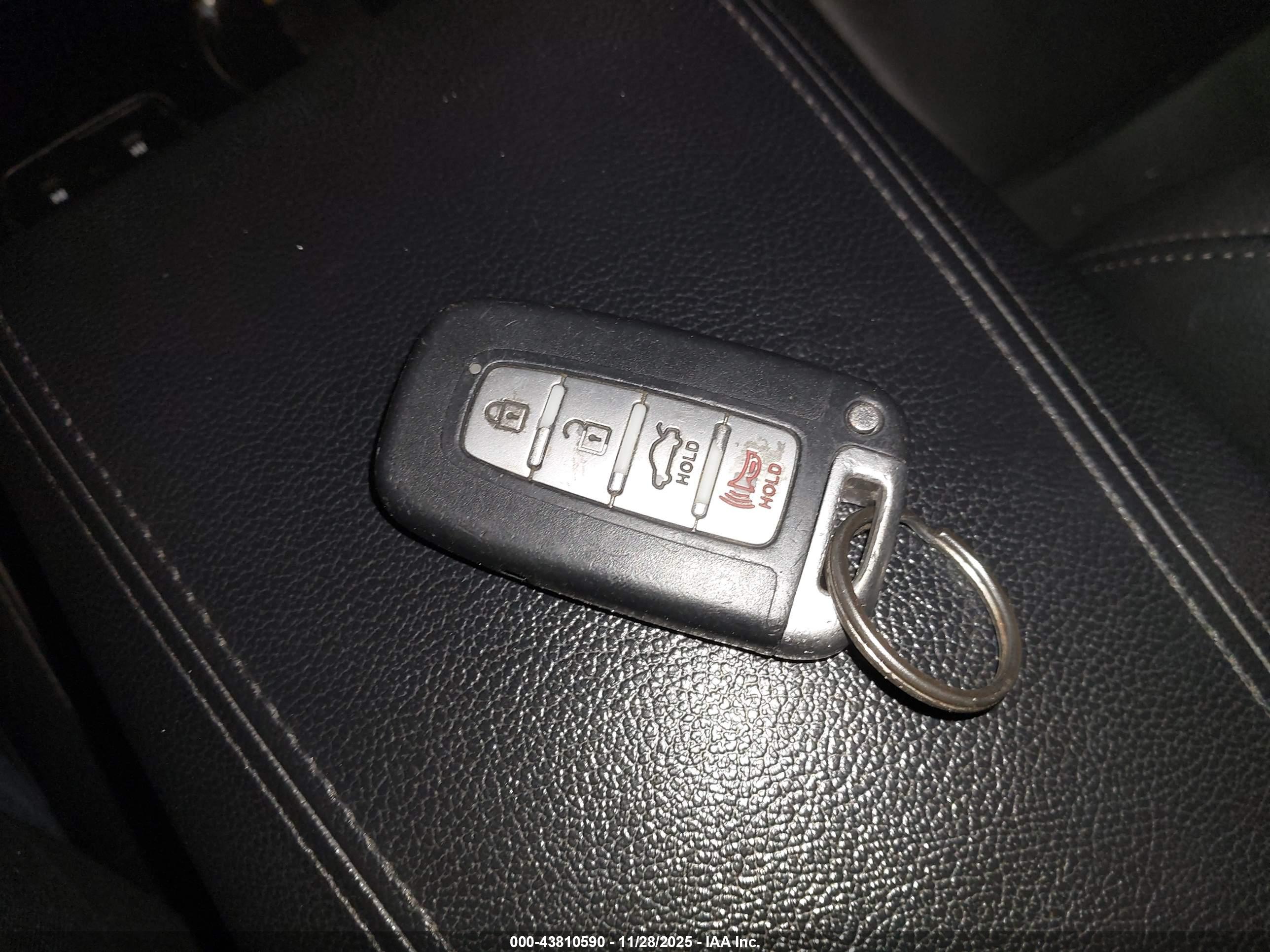 HYUNDAI SONATA image 11